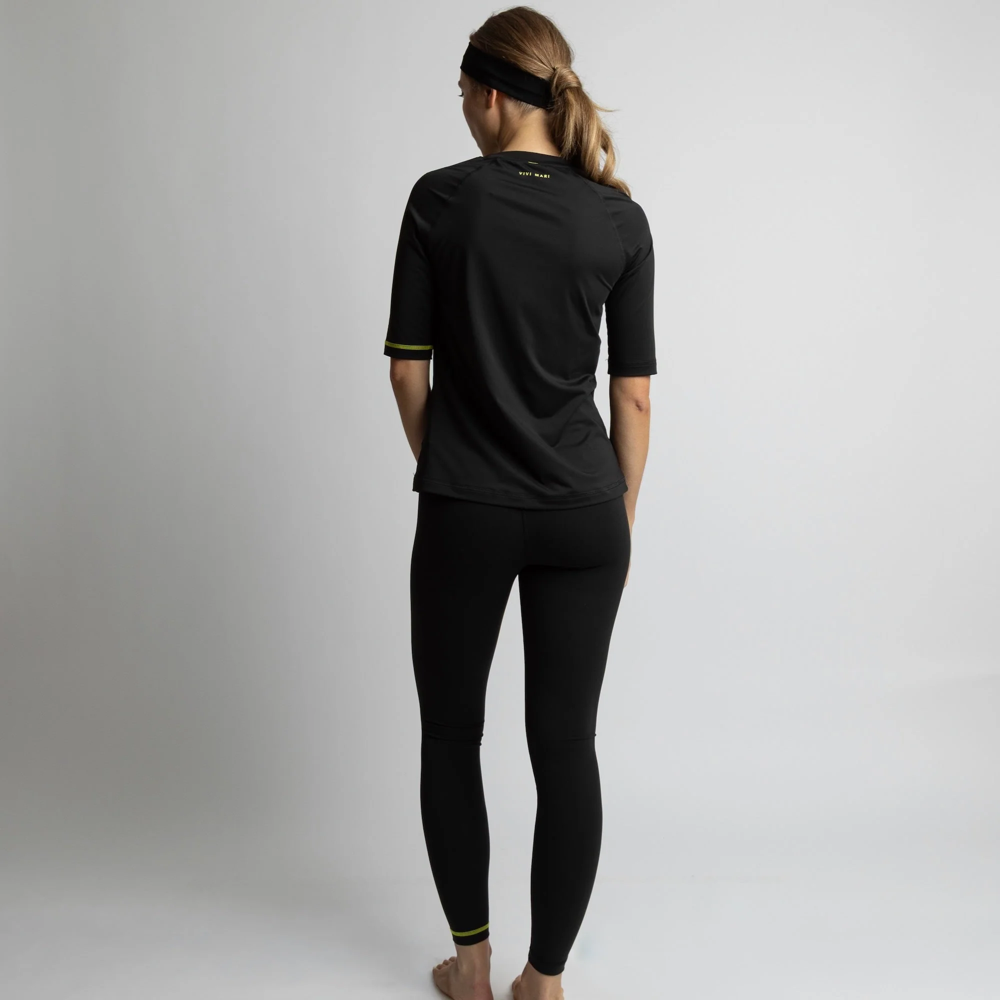 Activewear Half Sleeve T-Shirt black - Image 6