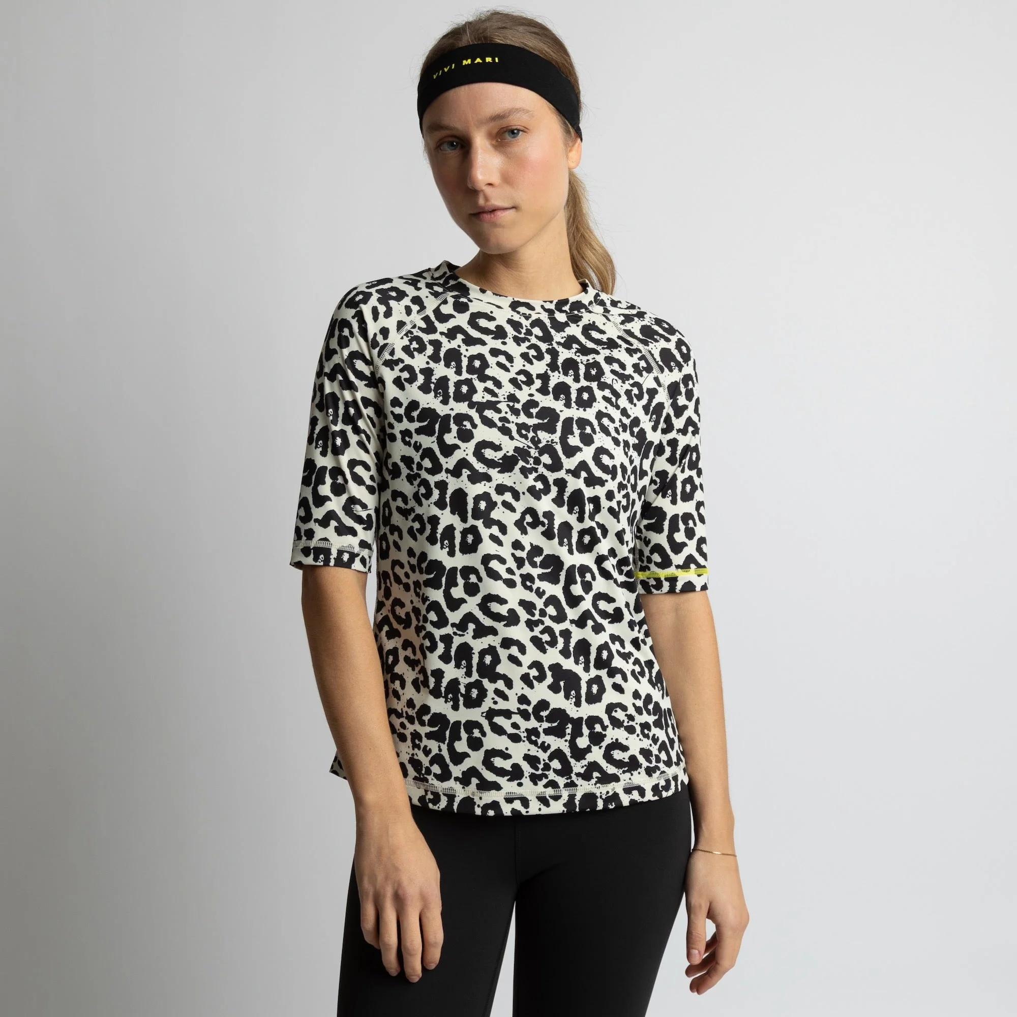 Activewear Half Sleeve T-Shirt leo splashes black/sand - Image 4