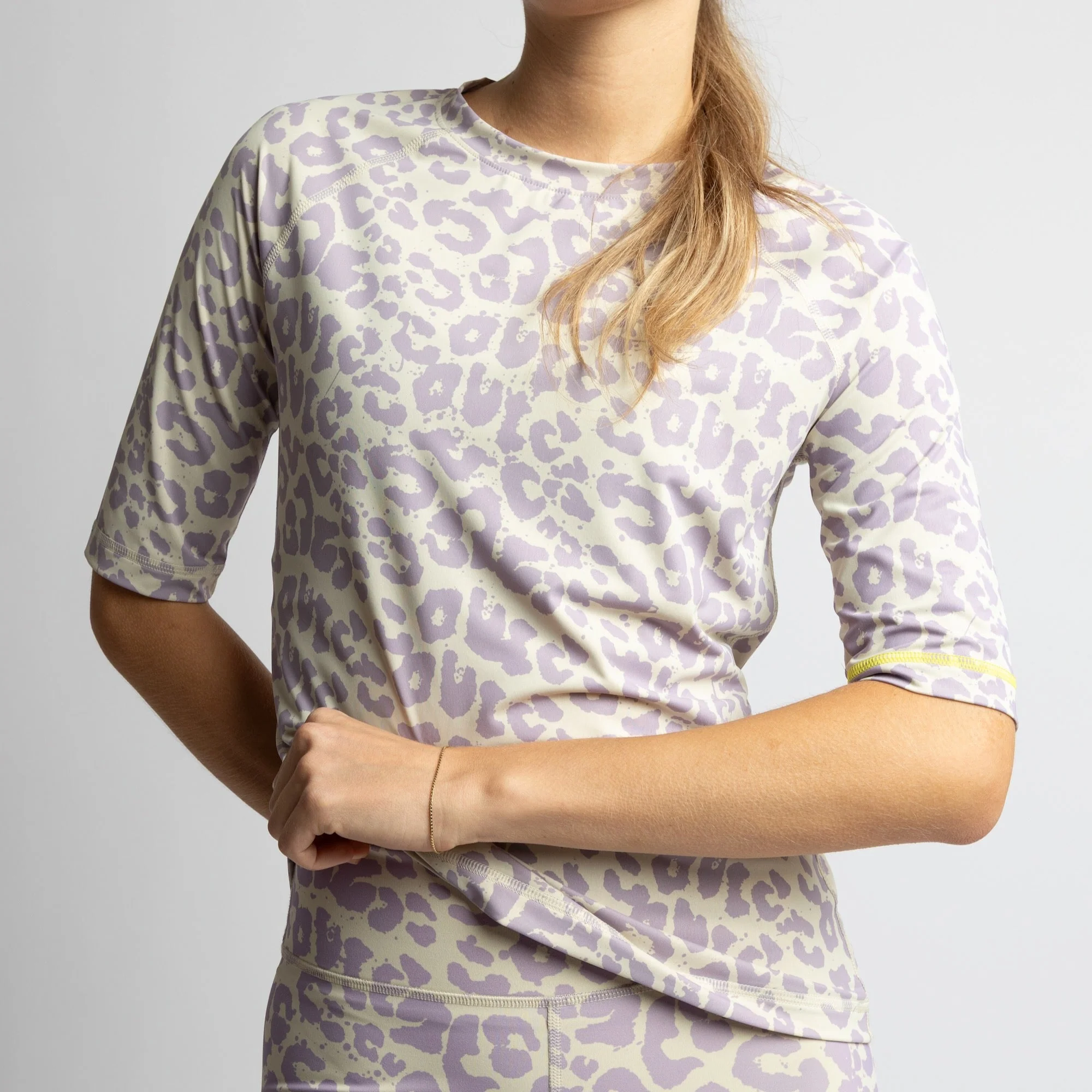 Activewear Tops