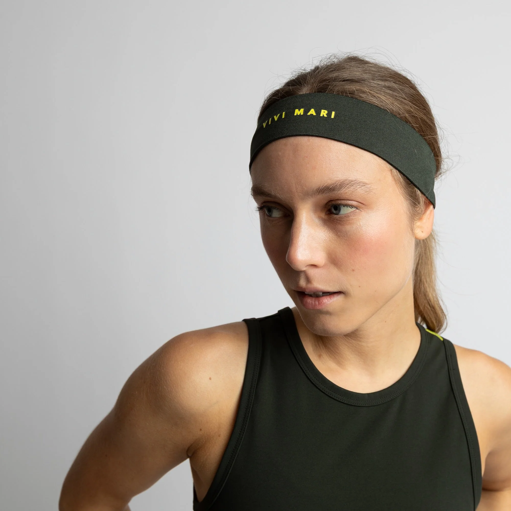 Activewear Headband deep olive - Image 3