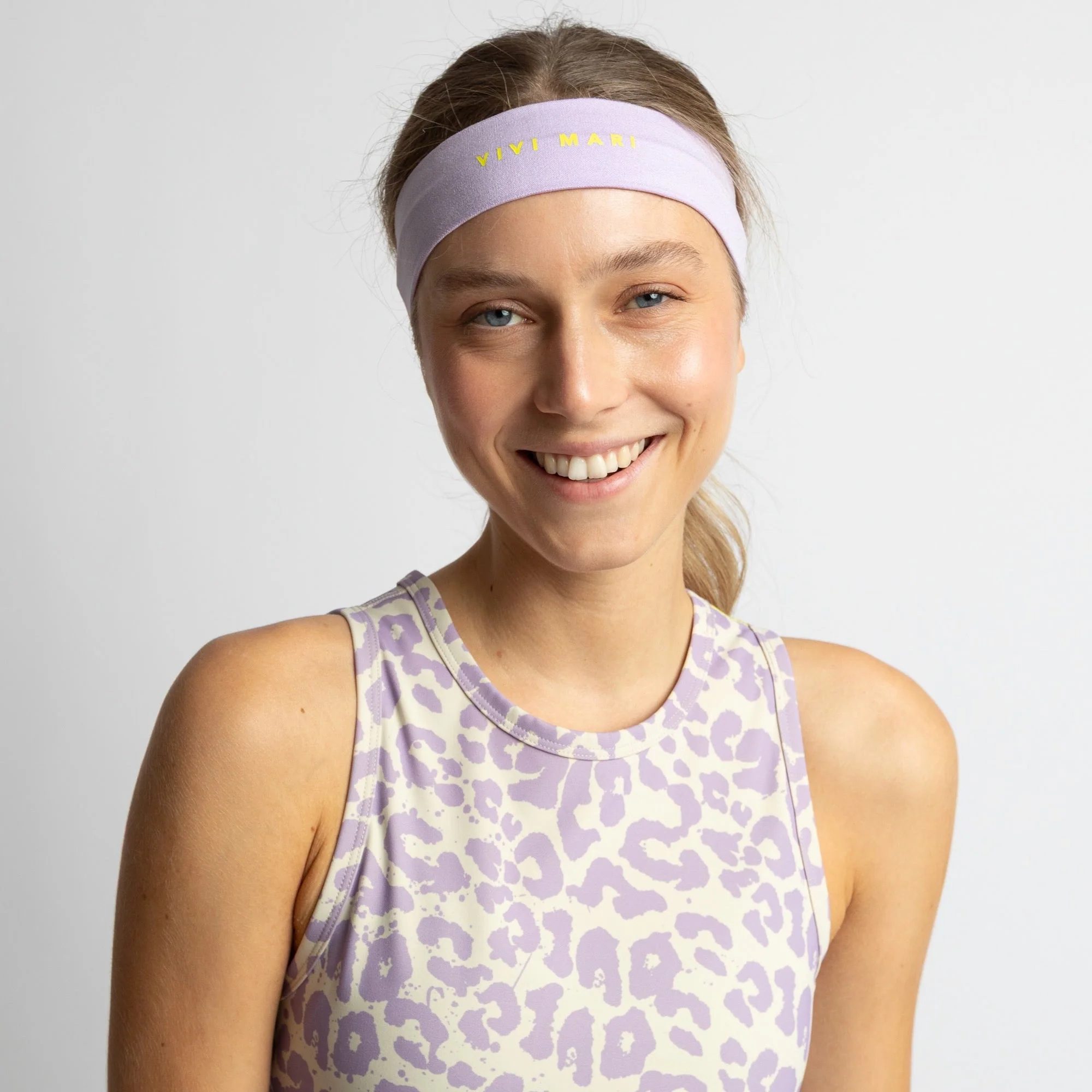 Activewear Headband lavender - Image 3