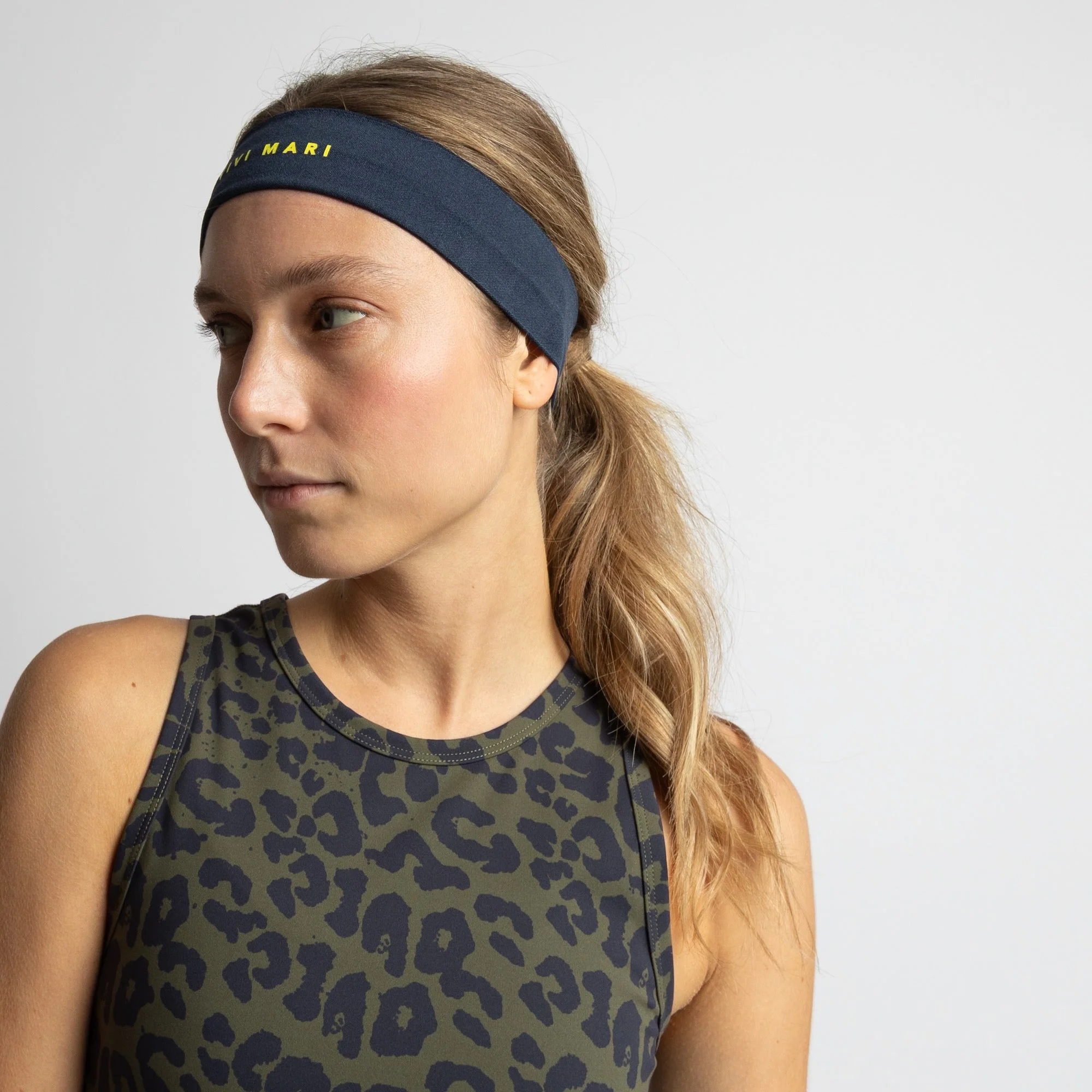 Activewear Headband navy - Image 8