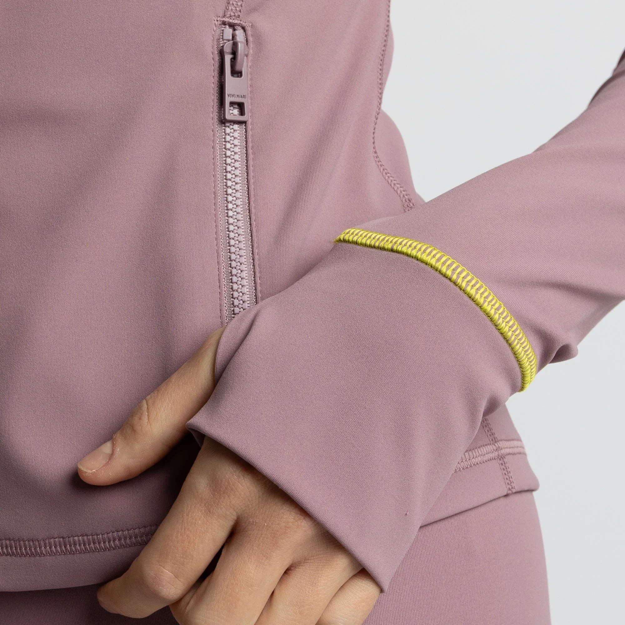Activewear Jacket ash plum - Image 5