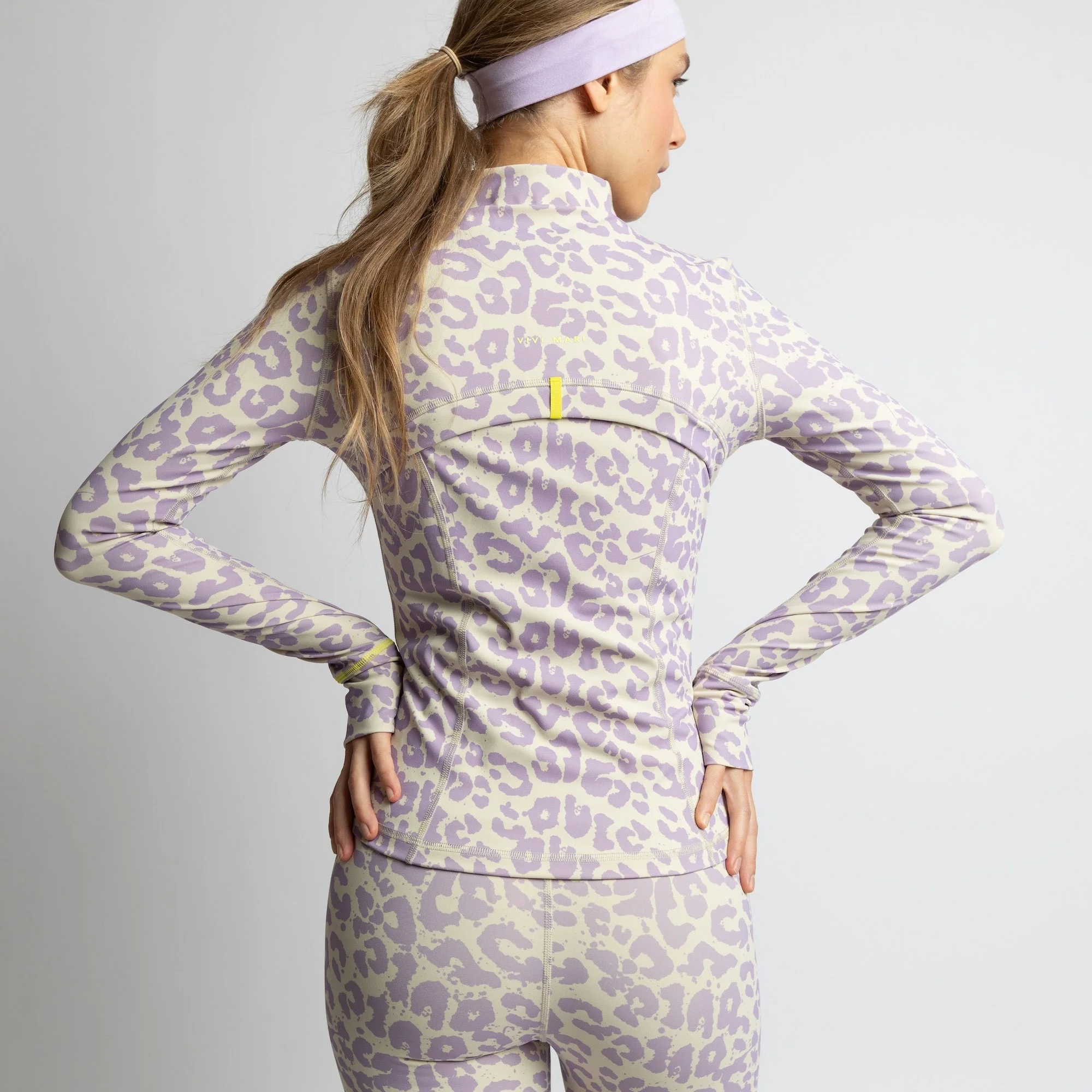 Activewear Jacket leo splashes lavender/grey - Image 4