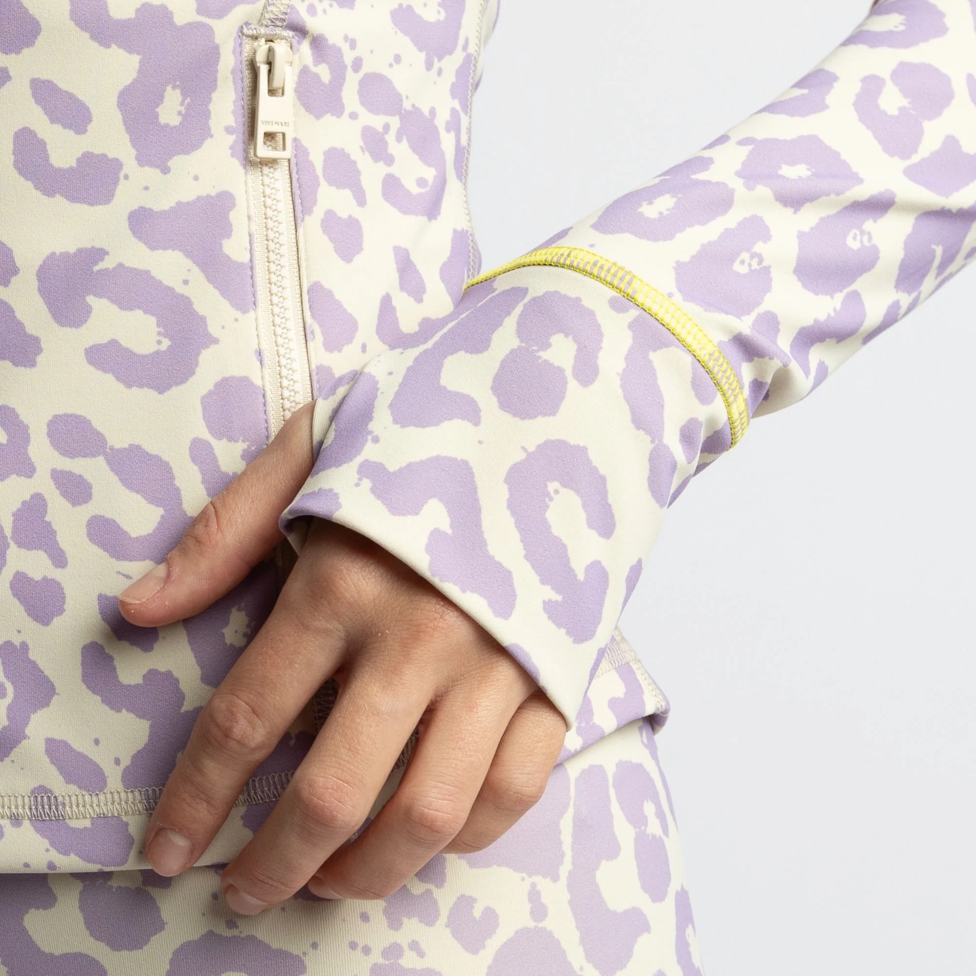 Activewear Jacket leo splashes lavender/grey - Image 5