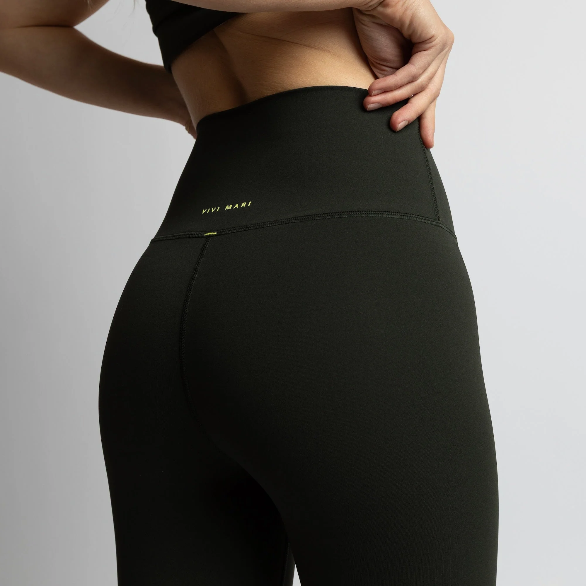 Activewear Leggings deep olive - Image 7