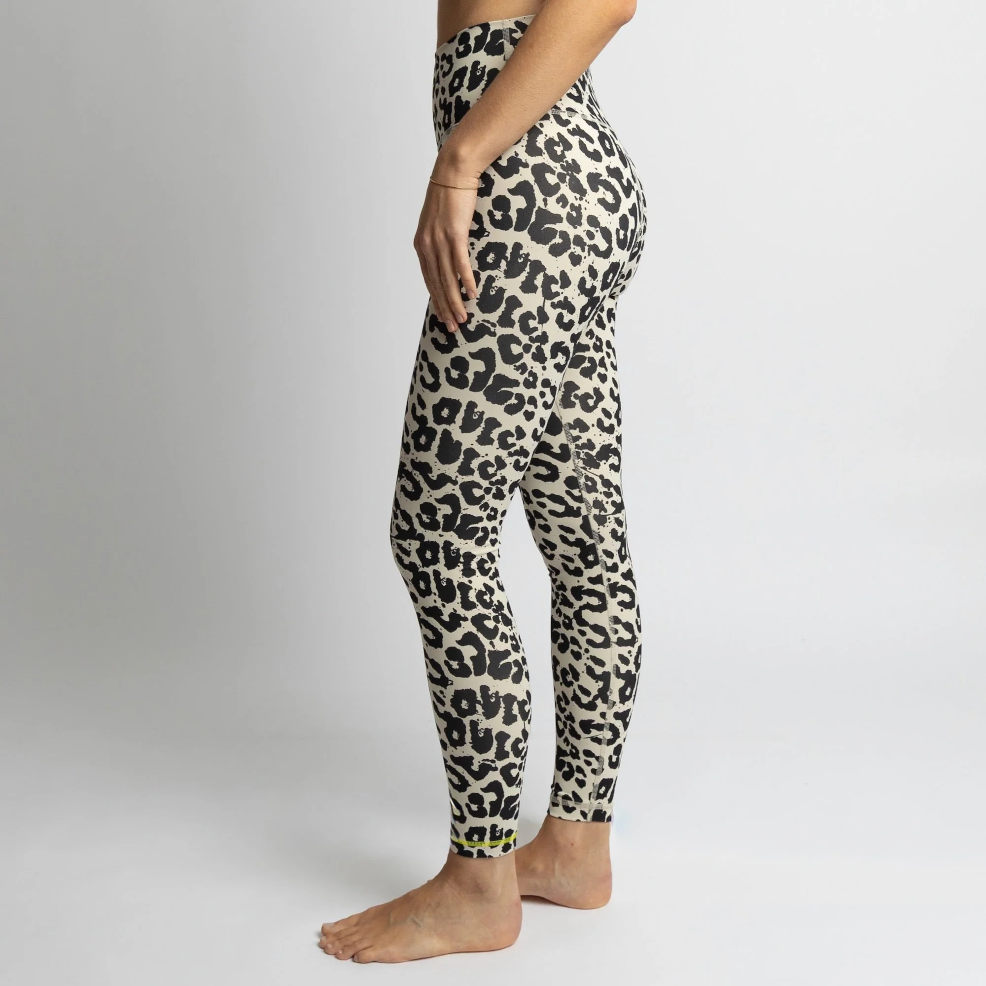 Activewear Leggings leo splashes black/sand - Image 8