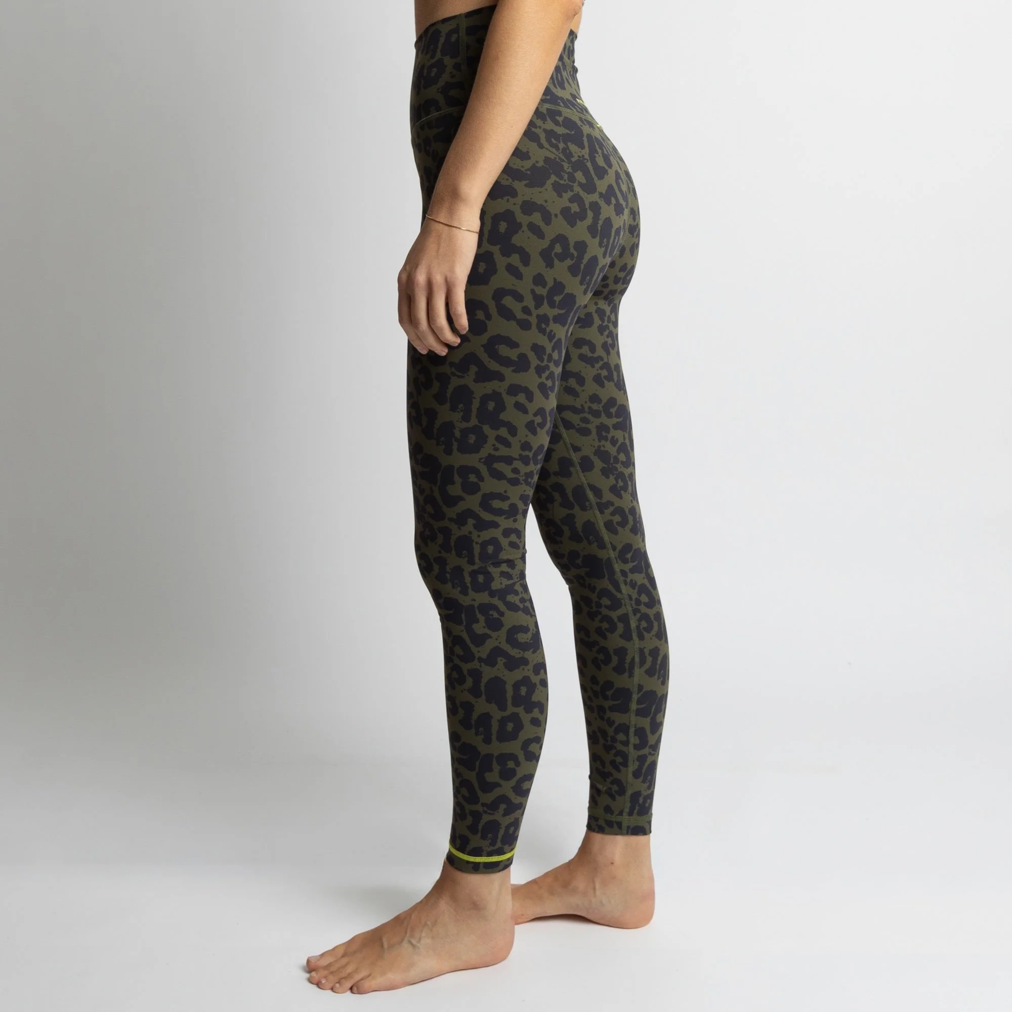 Activewear Leggings leo splashes navy/olive - Image 6
