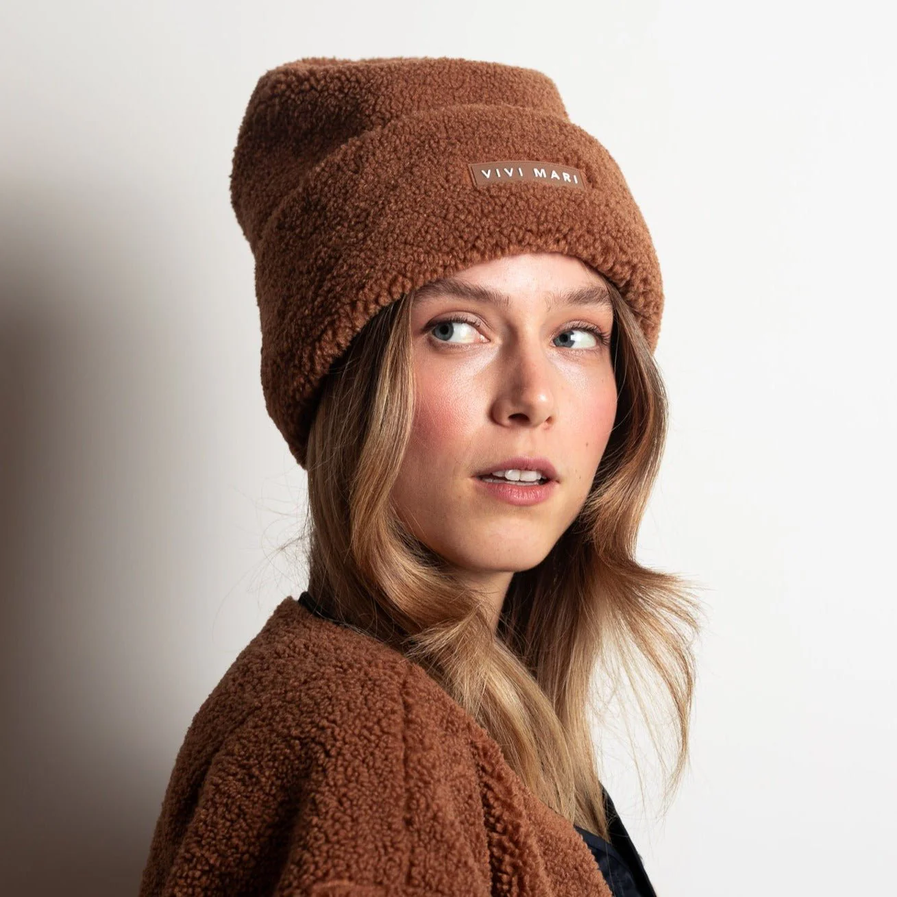 Beanie Teddy - caramel - Image 4