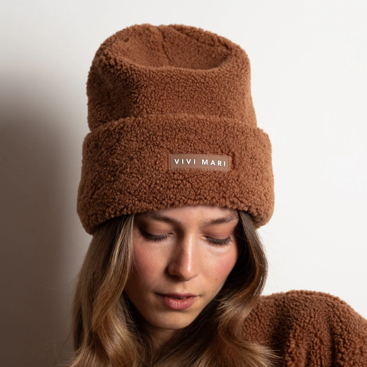Beanie Teddy - caramel - Image 5