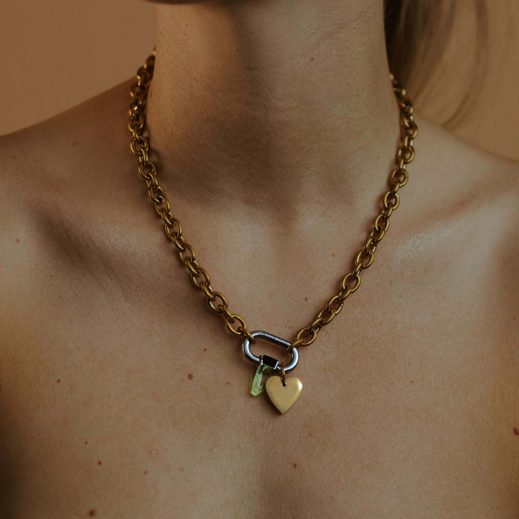 Bond Charm Heart - g - Image 3