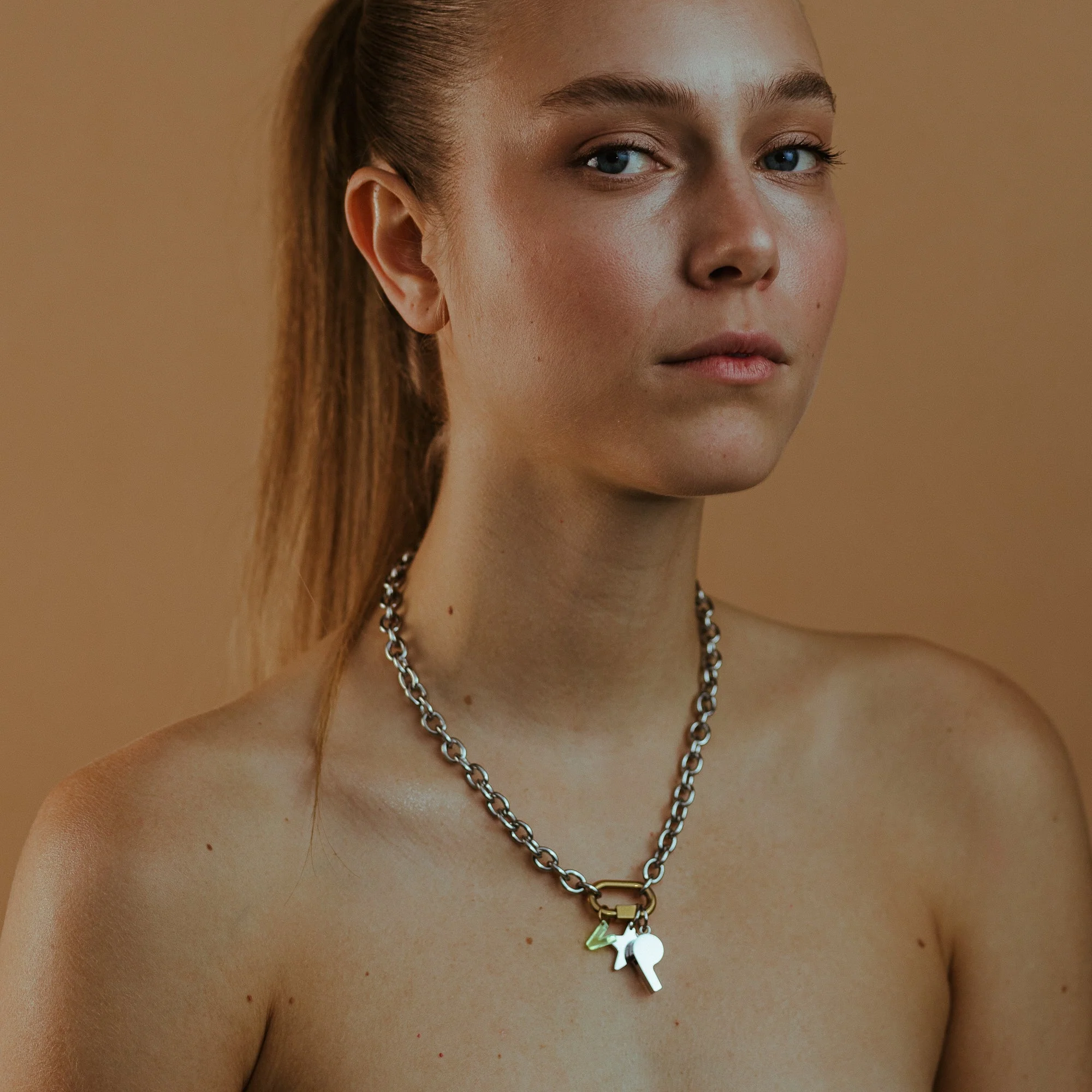 Bond Charm Star - s - Image 15