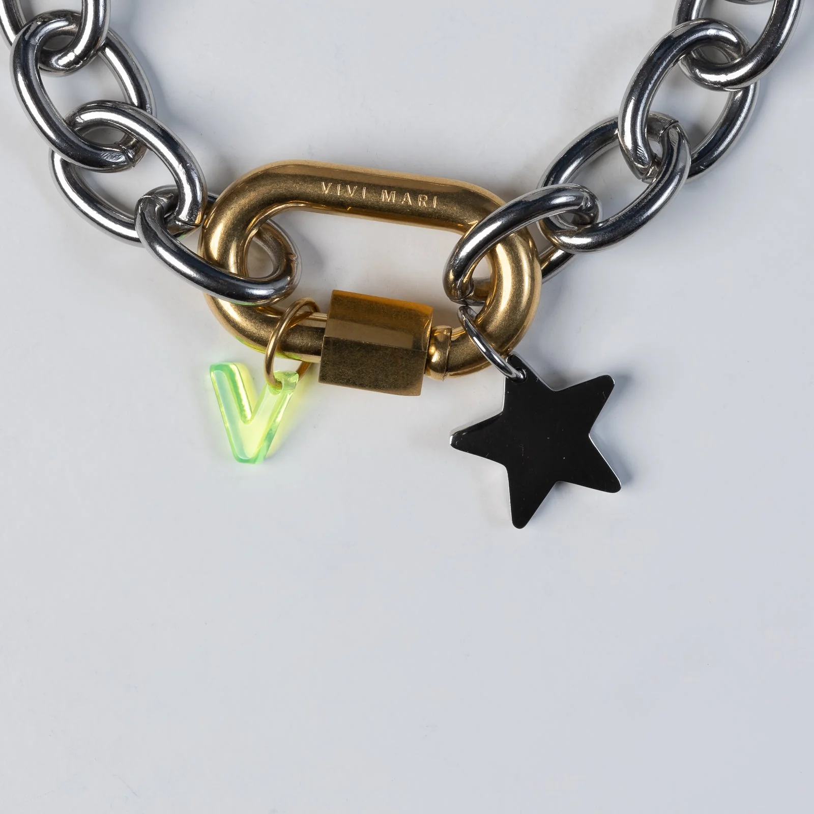 Bond Charm Star - s - Image 9