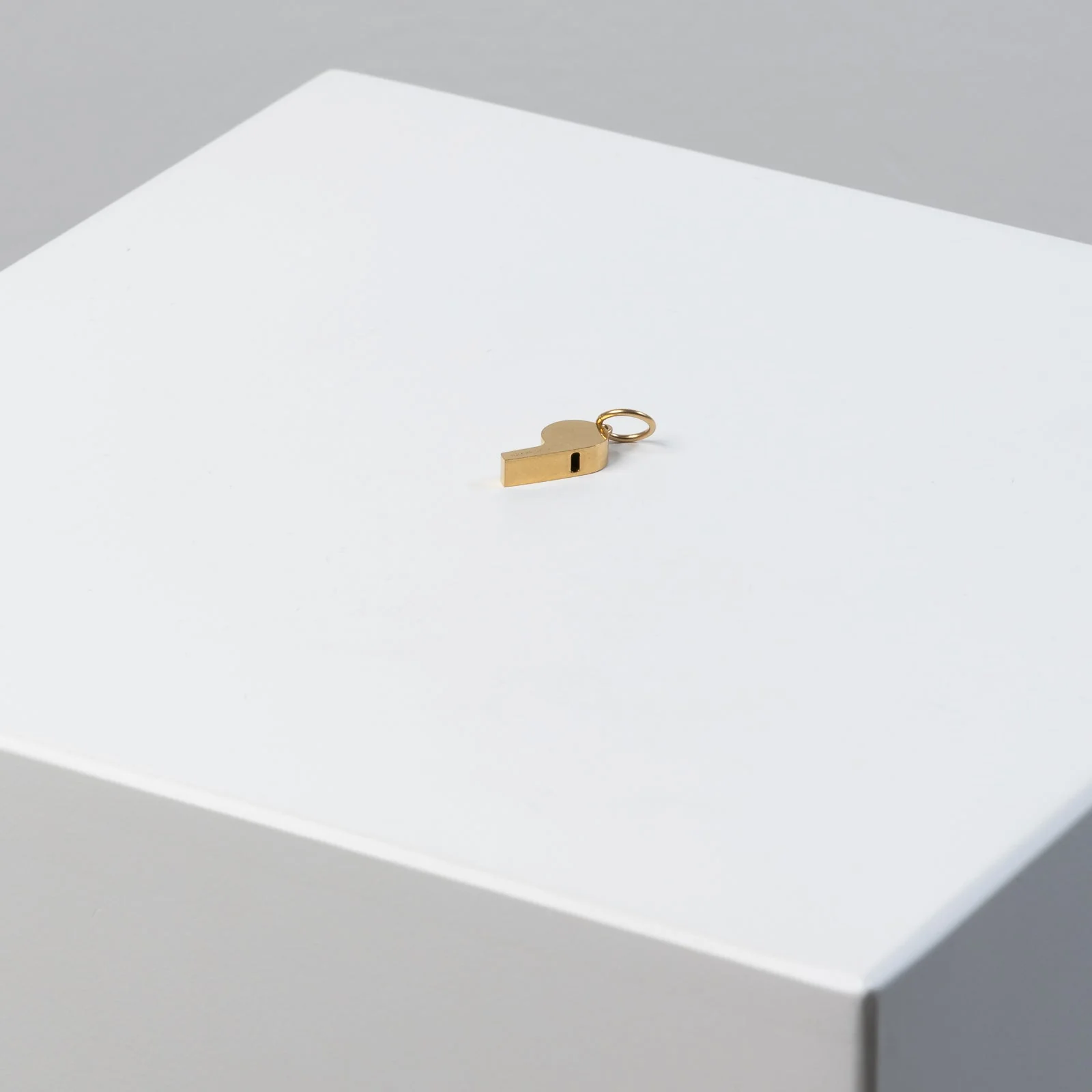 Bond Charm Whistle - g - Image 3
