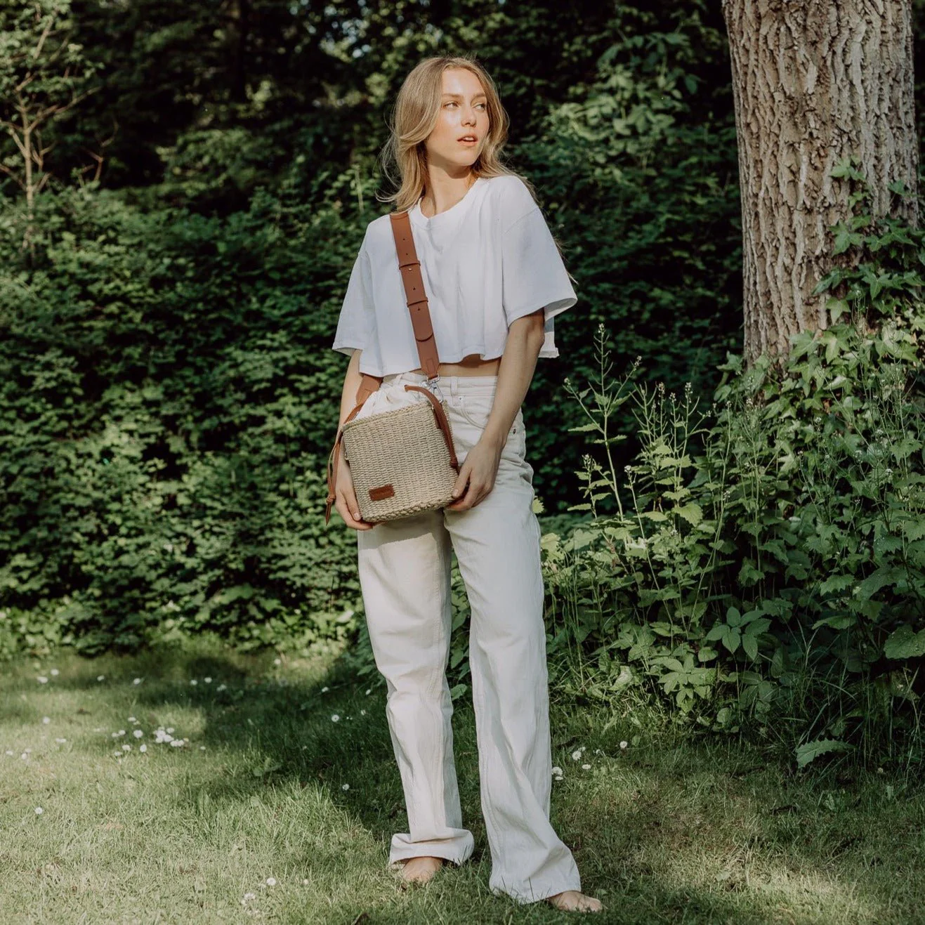 bucket bag straw + strap basic - tan - Image 9