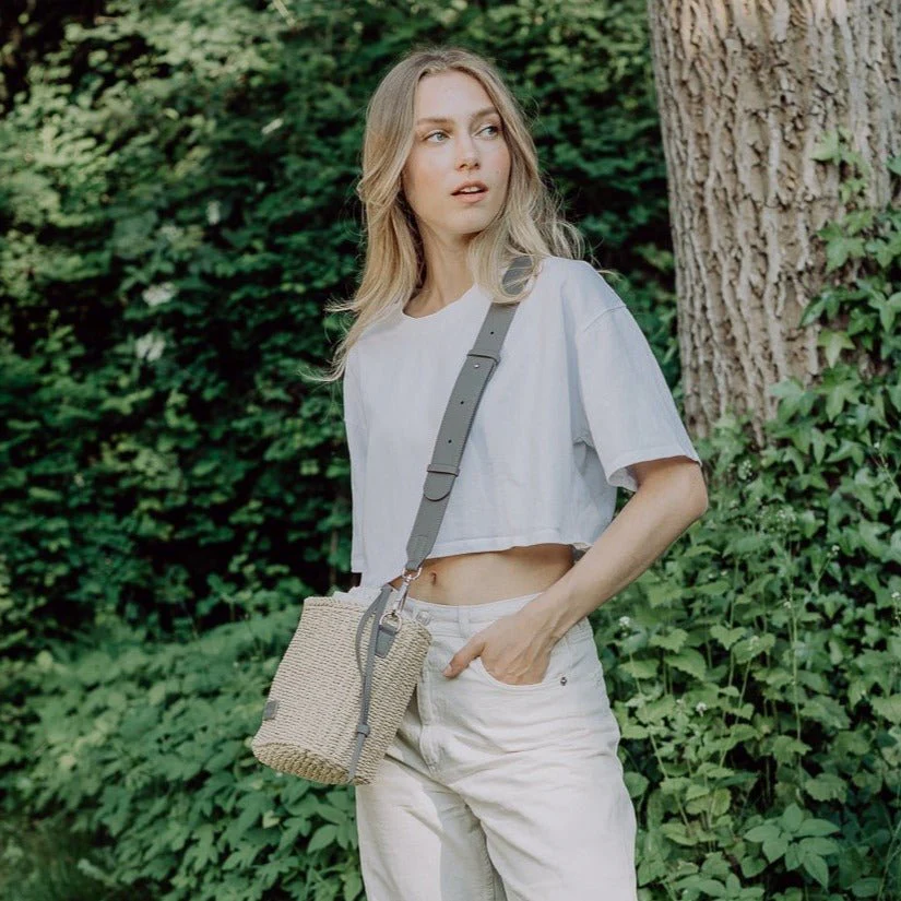 bucket bag straw + basic strap - taupe - Image 4
