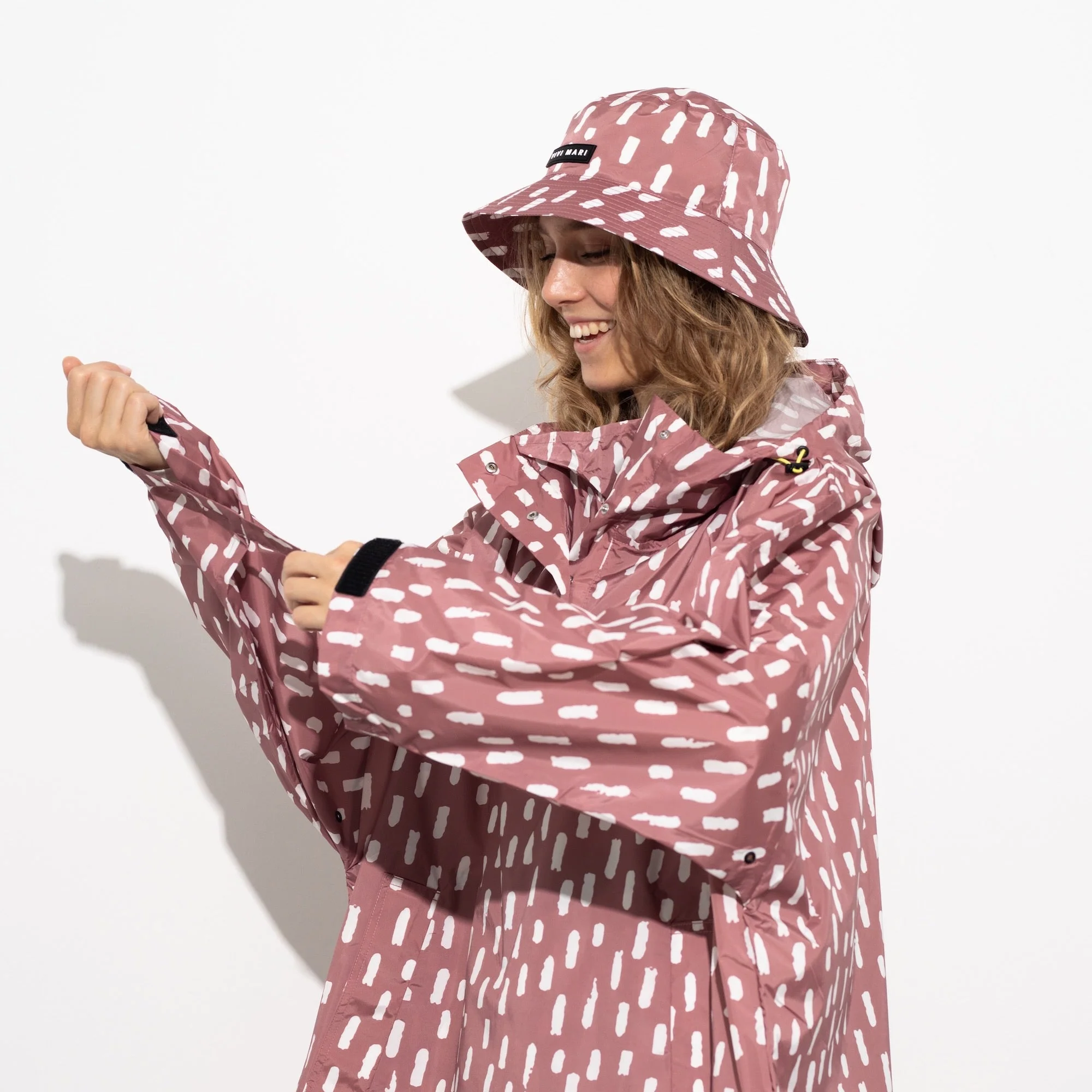 Bucket Hat drops mauve/white - Image 8