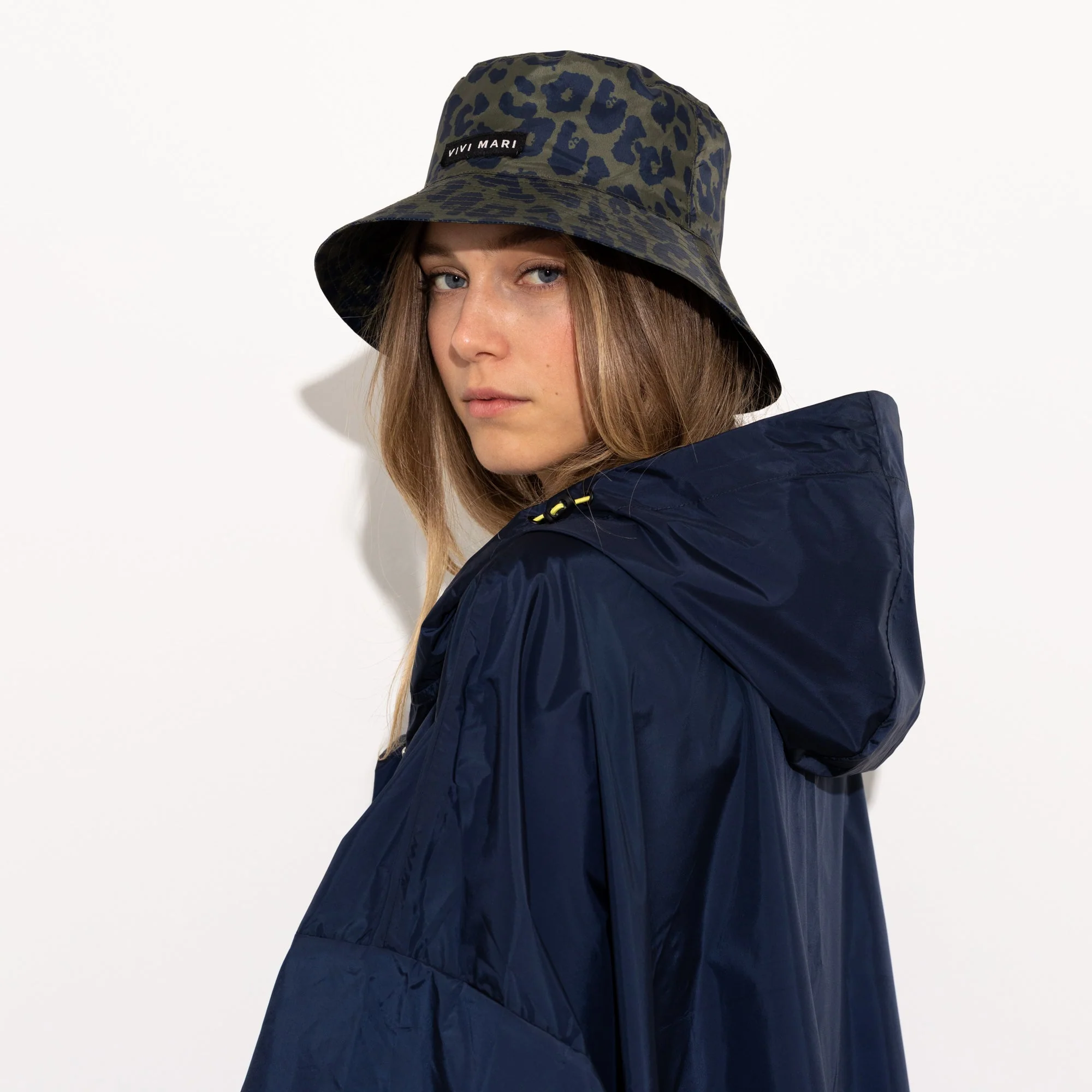 Bucket Hat leo splashes navy/olive - Image 16