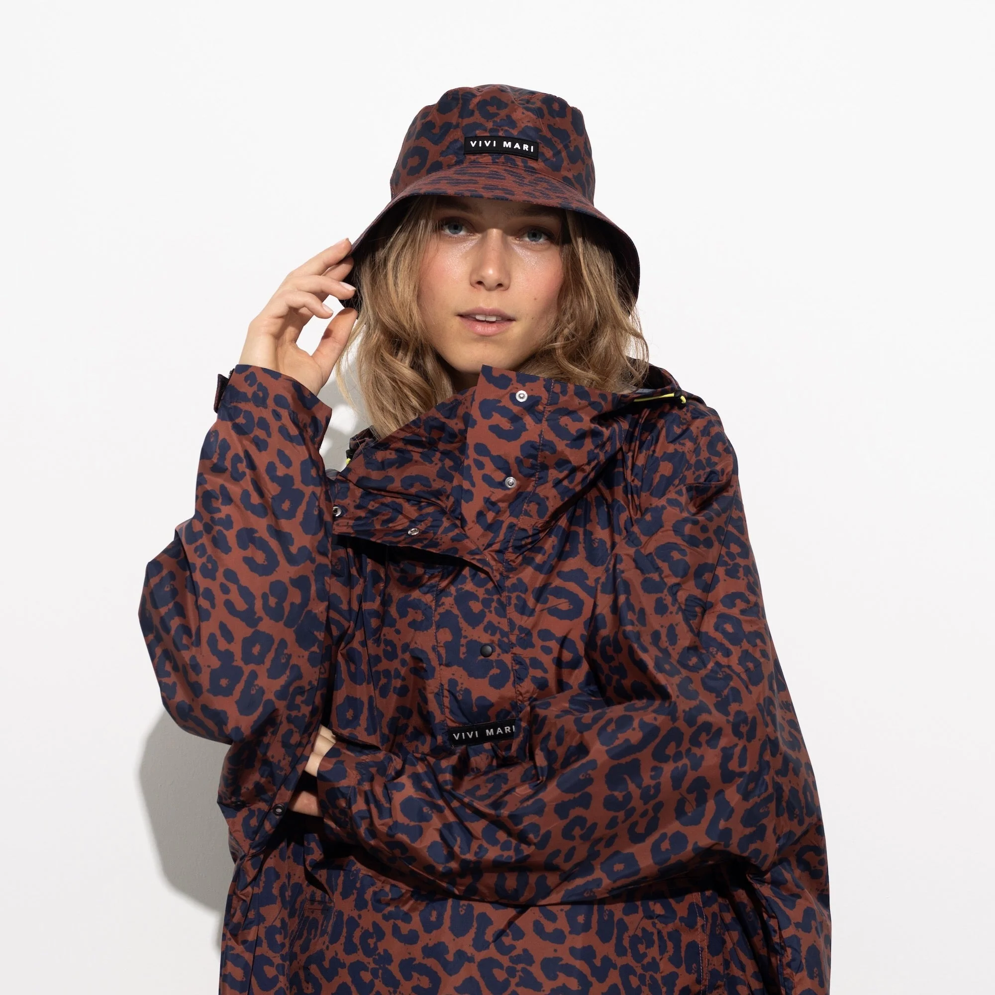 Bucket Hat leo splashes navy/rust - Image 4