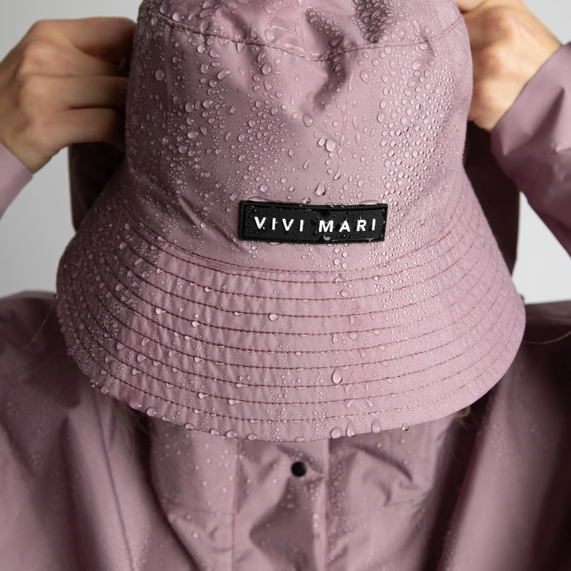 Bucket Hat solid ash plum - Image 6