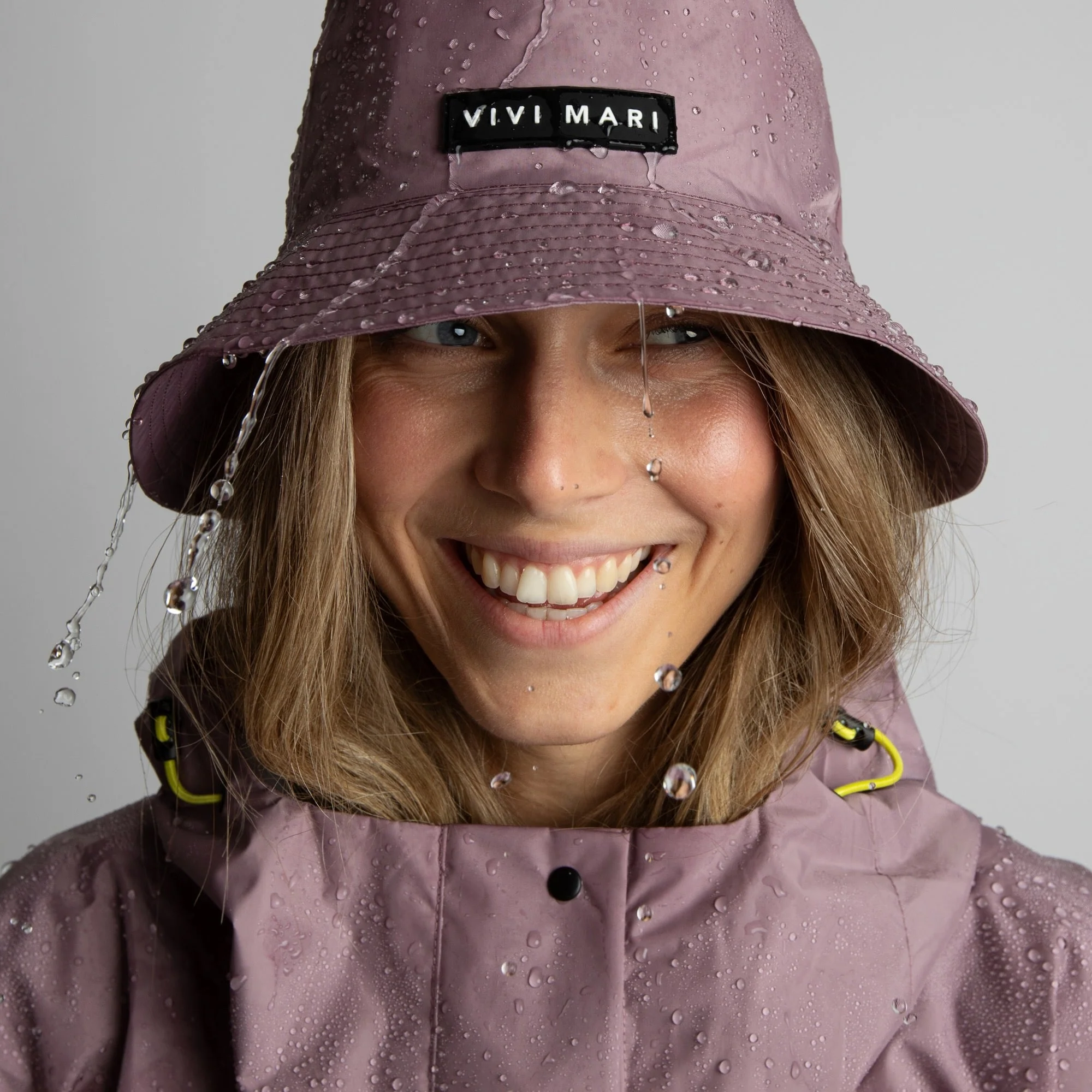 Bucket Hat solid ash plum - Image 9