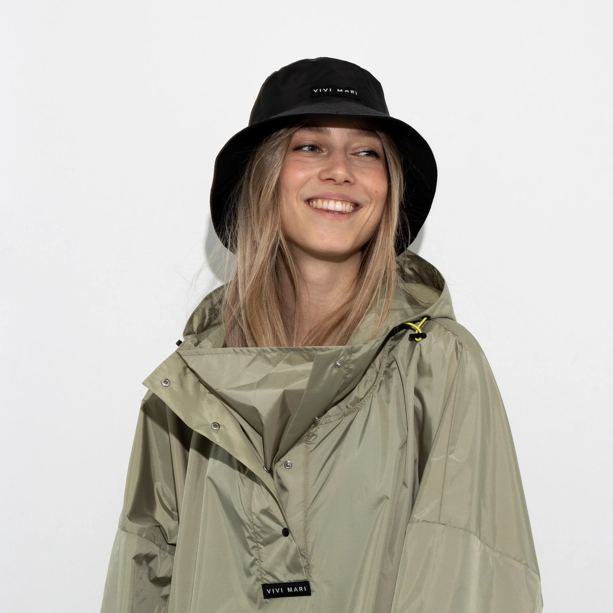 Bucket Hat solid black - Image 3