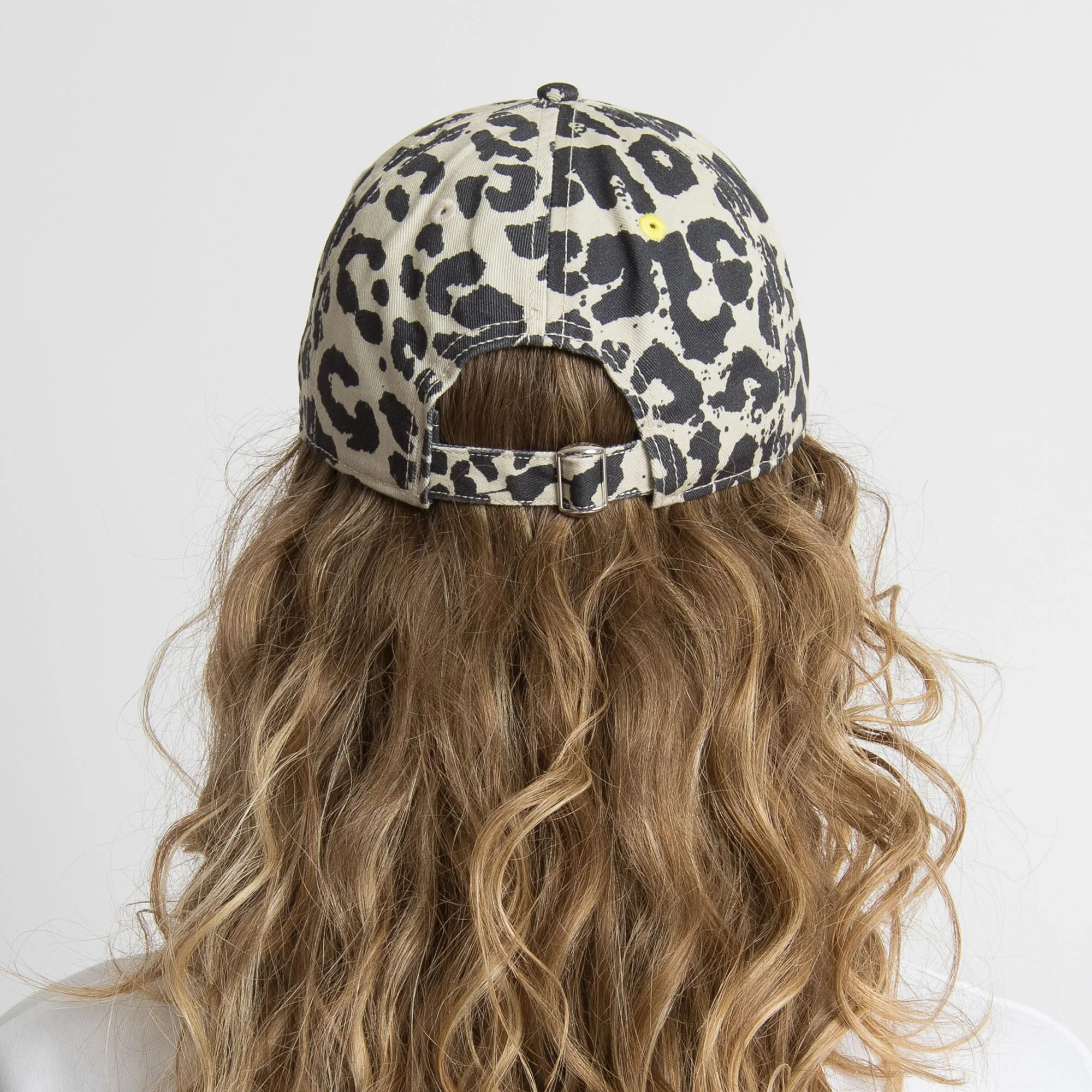 Cap leo splashes black-sand/sand - Image 11