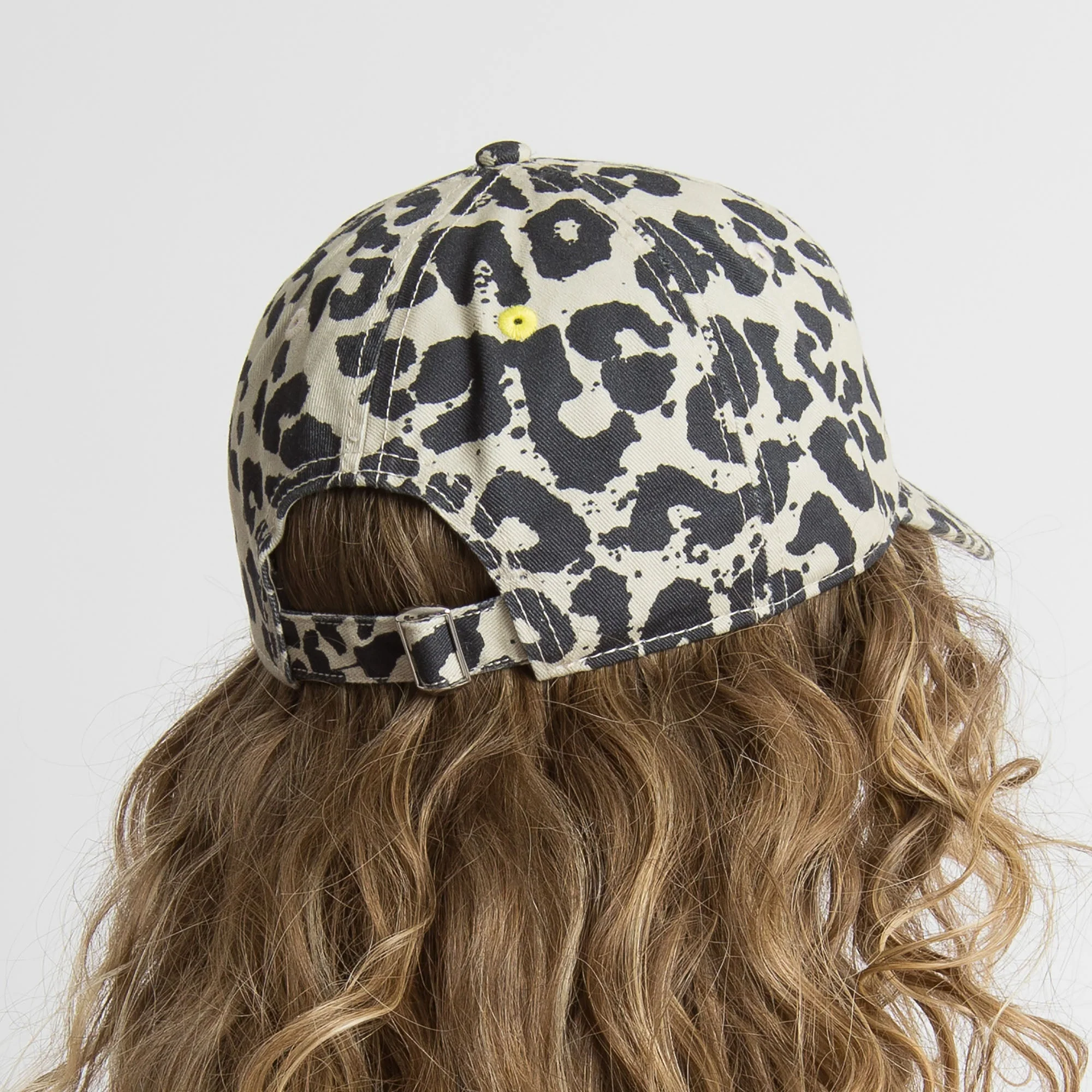 Cap leo splashes black-sand/sand - Image 12