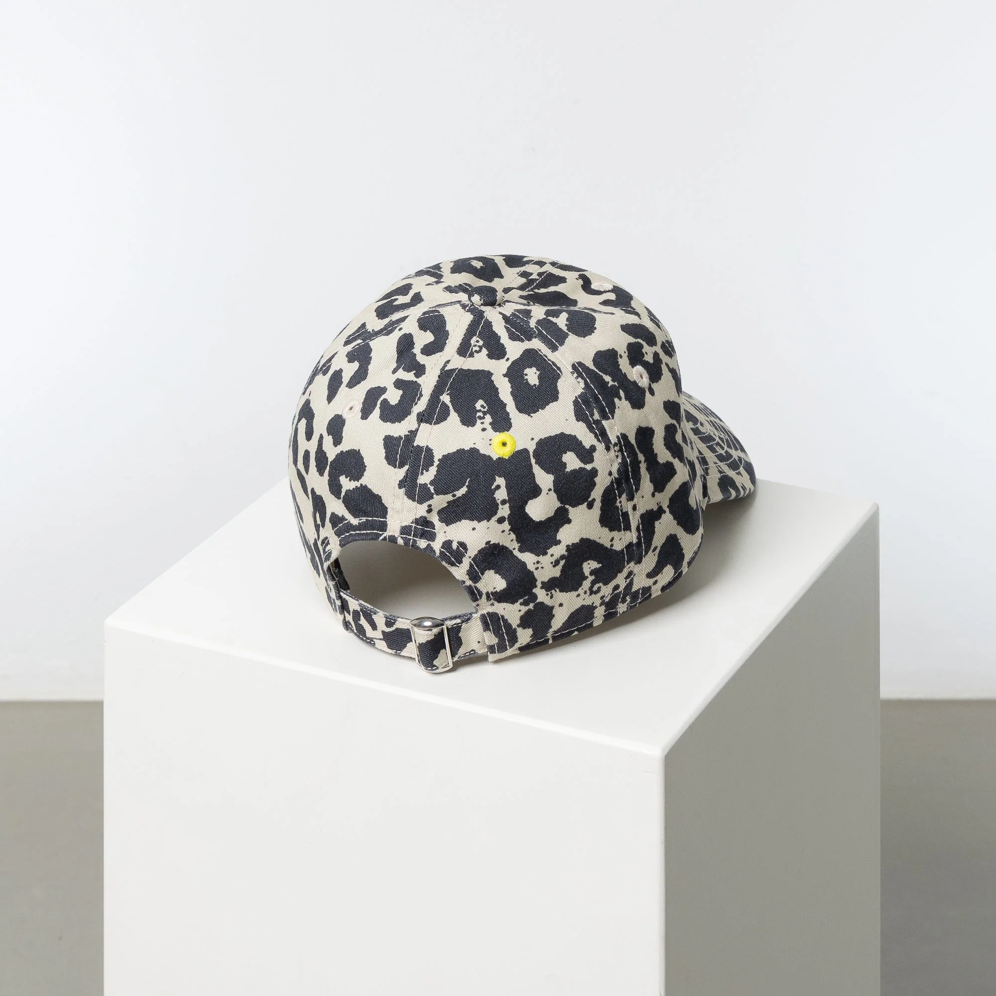 Cap leo splashes black-sand/sand - Image 13