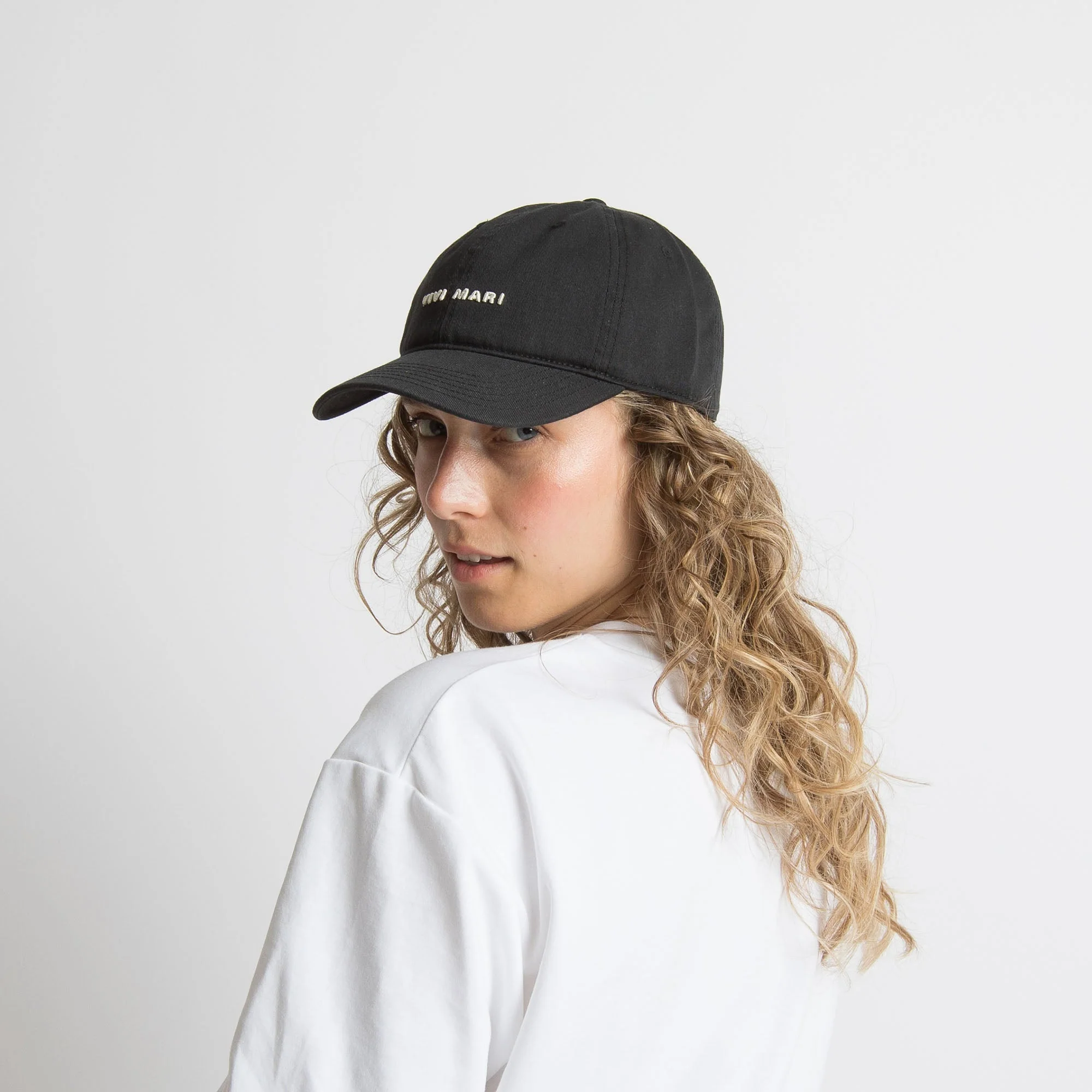 Cap solid black/sand - Image 4