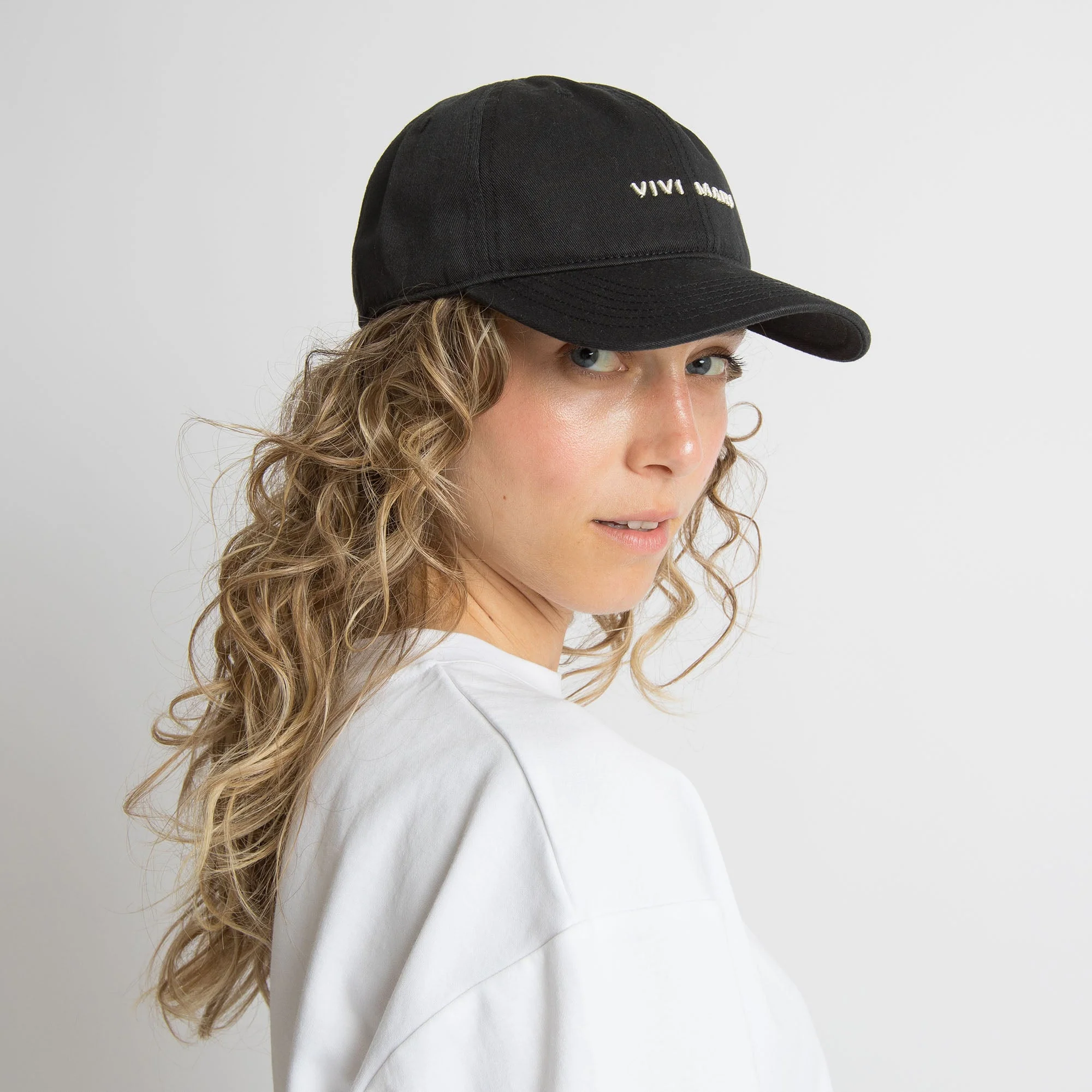 Cap solid black/sand - Image 7