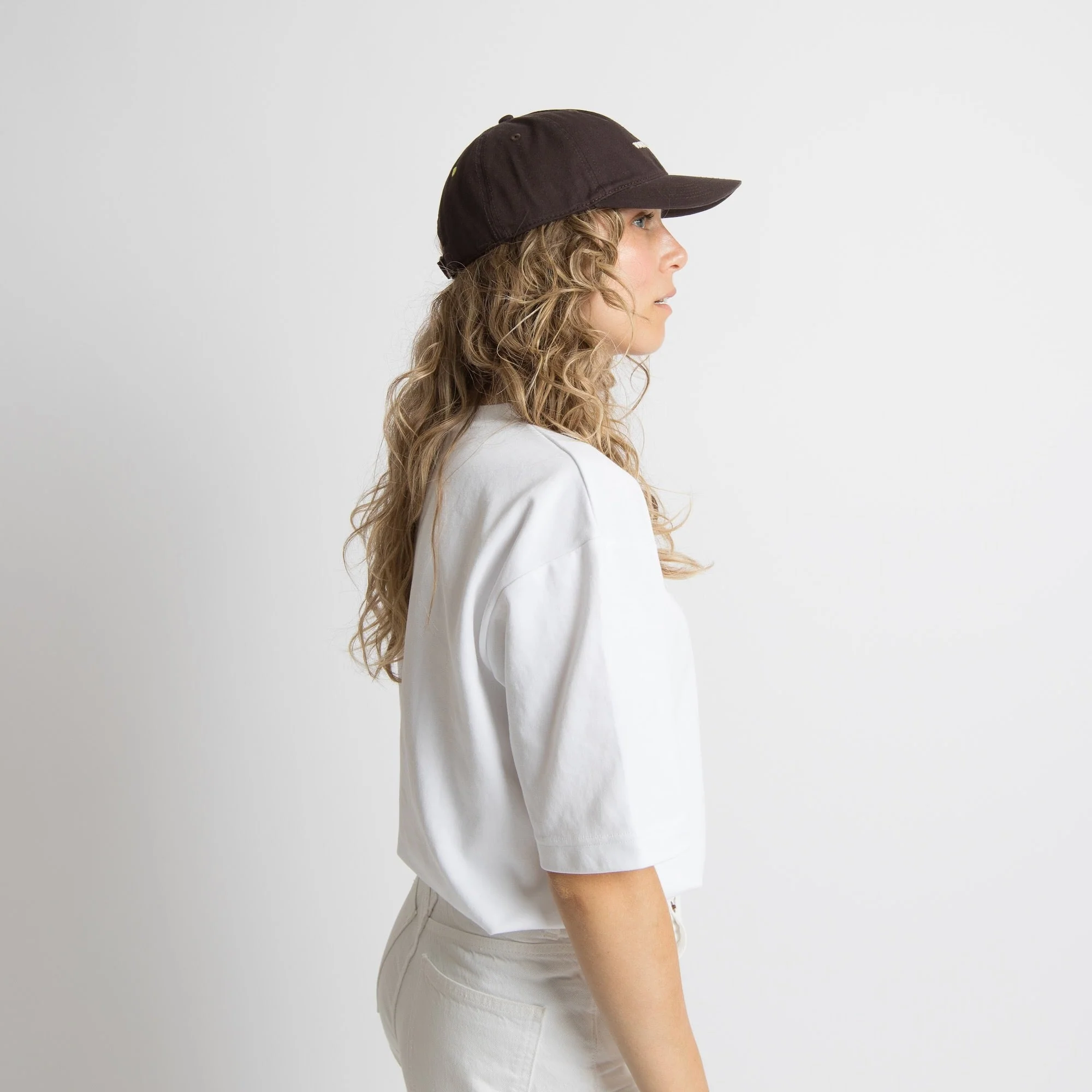 Cap solid chocolate - Image 10