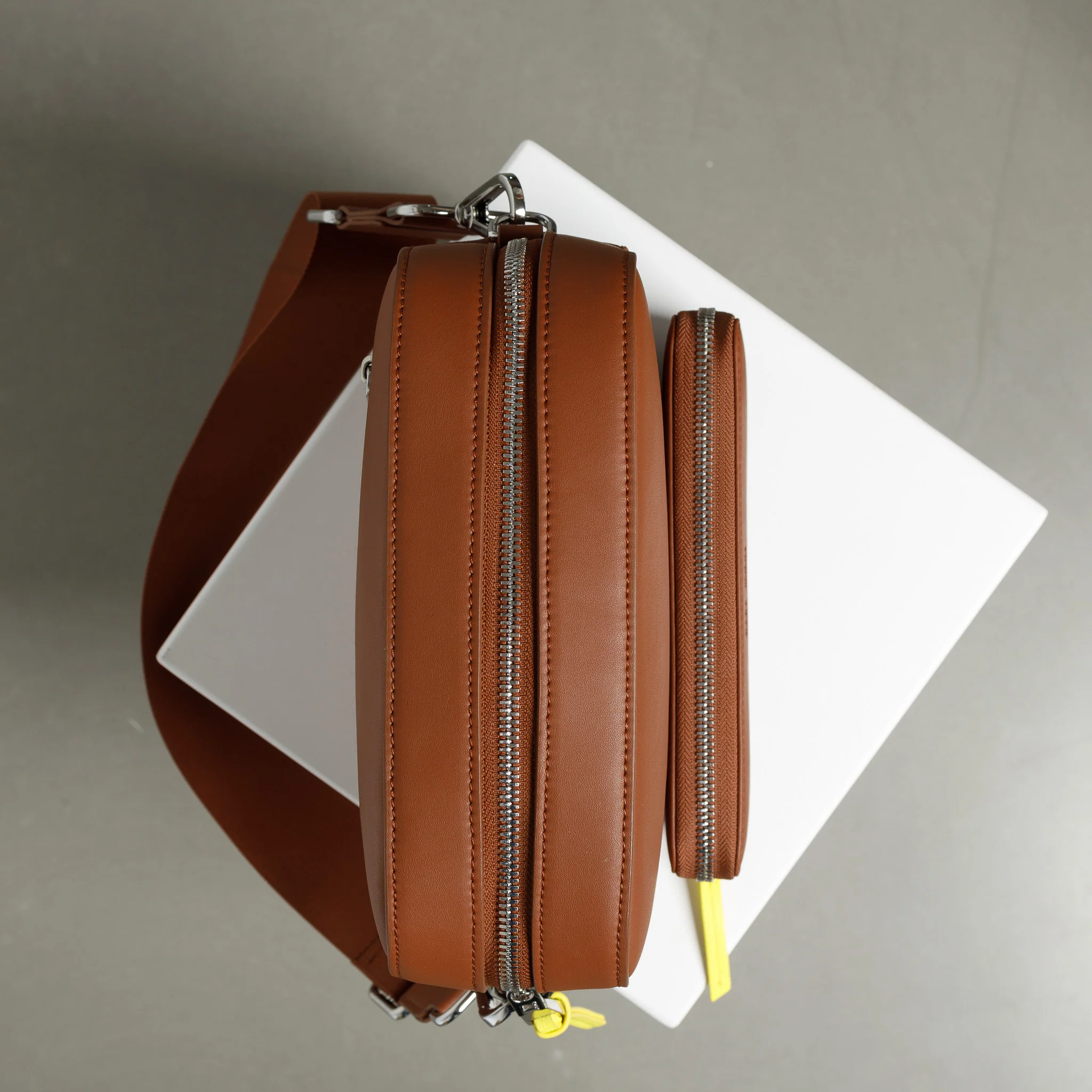 Continental Wallet - tan - Image 10