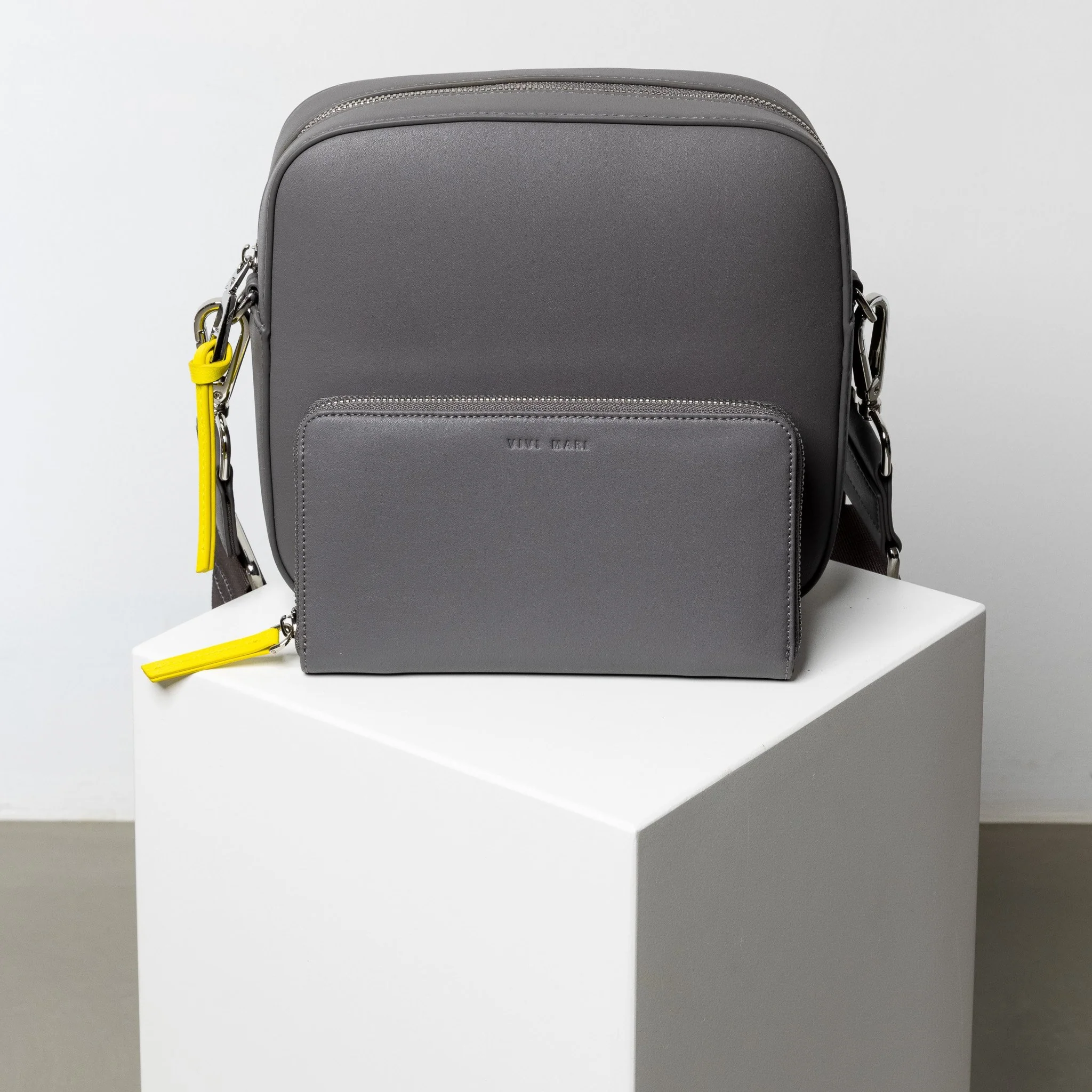 Continental Wallet - taupe - Image 10