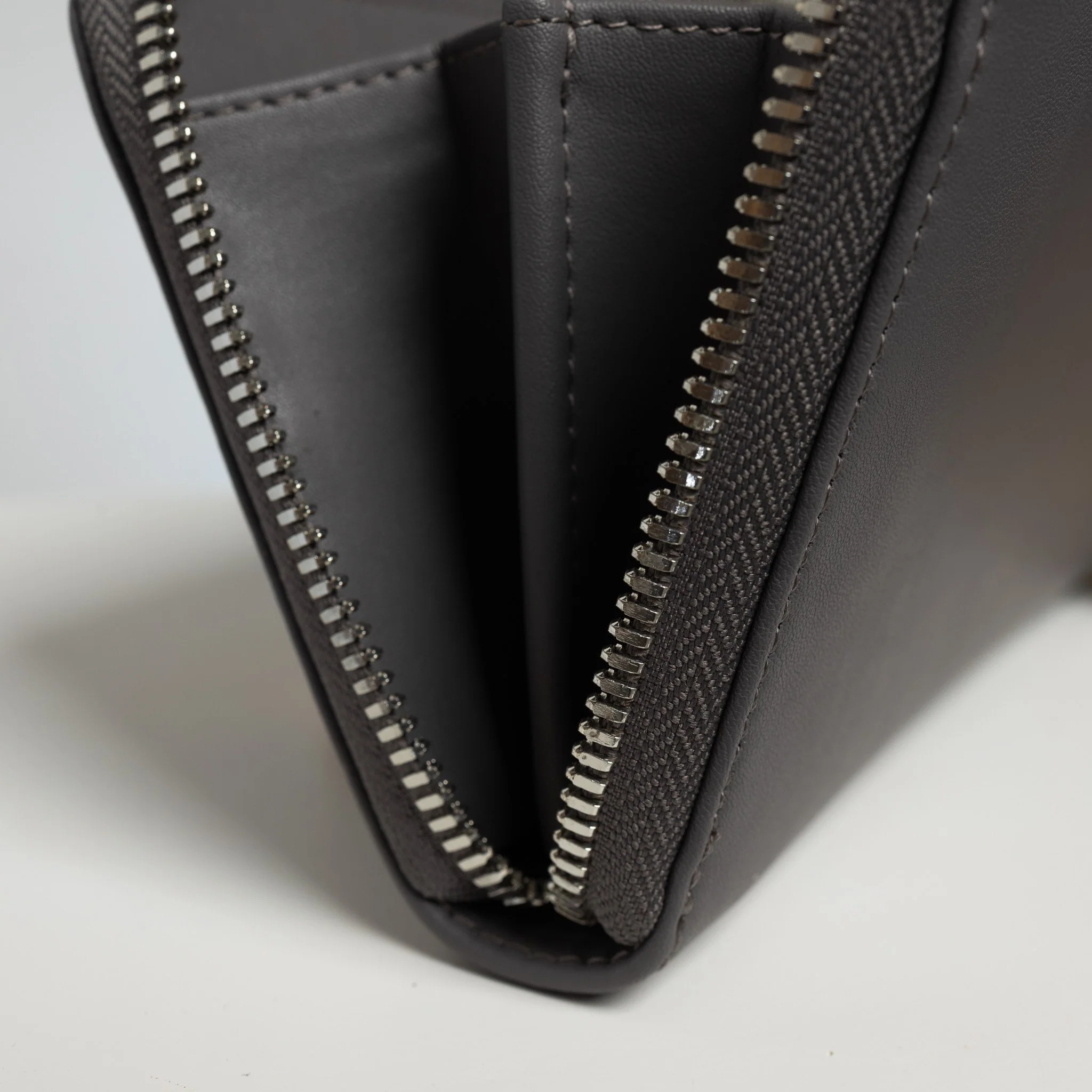 Continental Wallet - taupe - Image 7