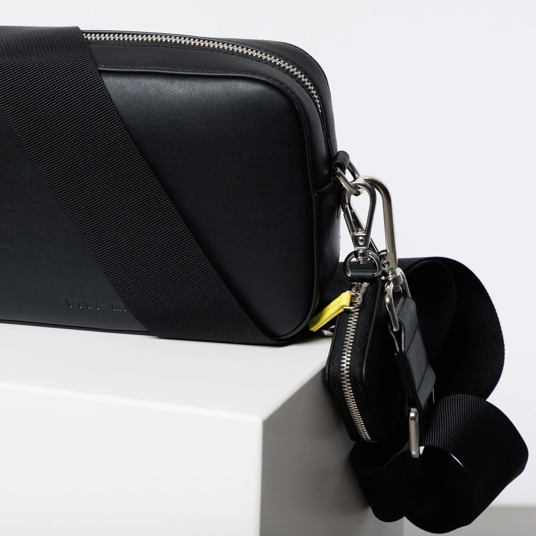 crossbody bag small + strap basic woven - black - Image 6