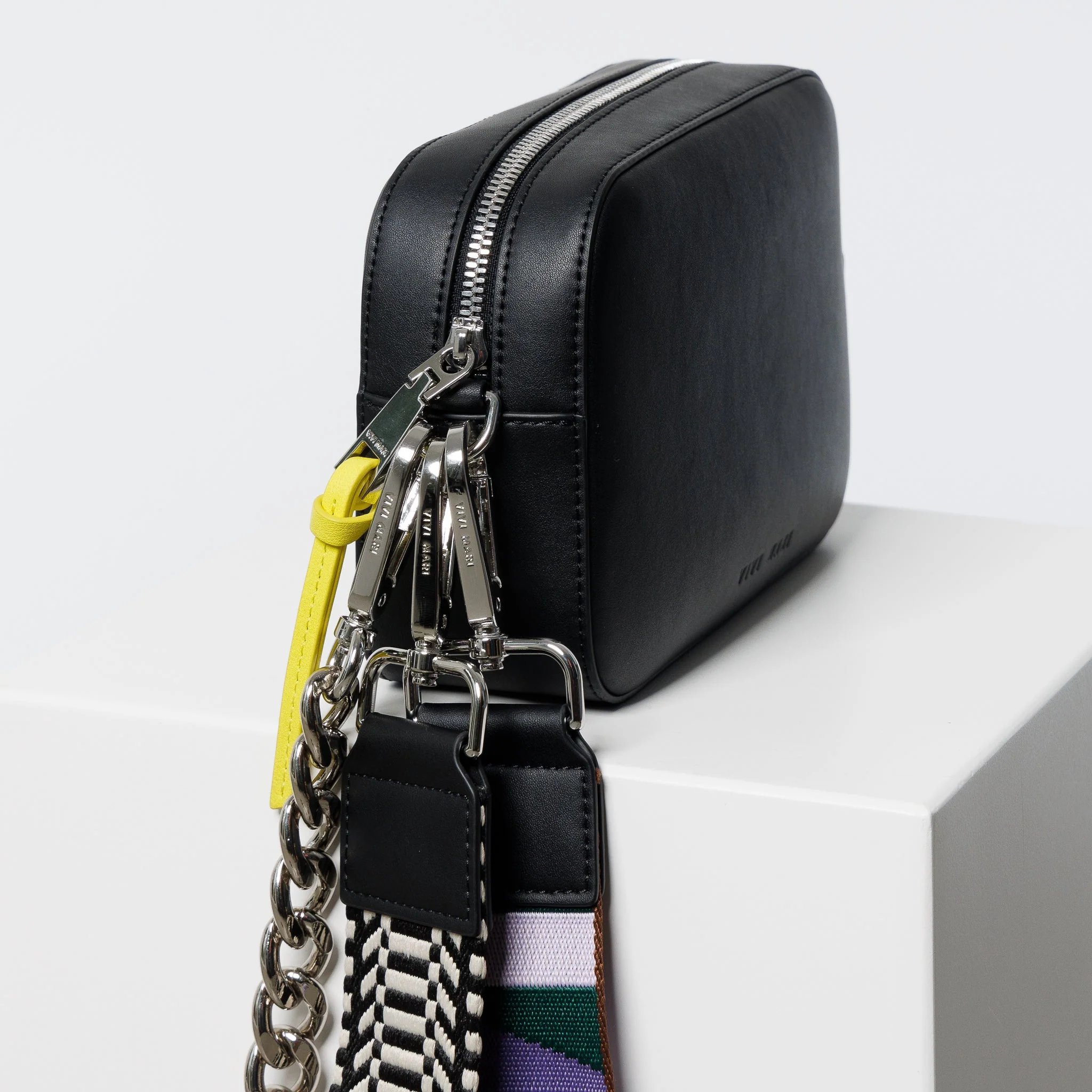 crossbody bag small + strap basic woven - black - Image 9