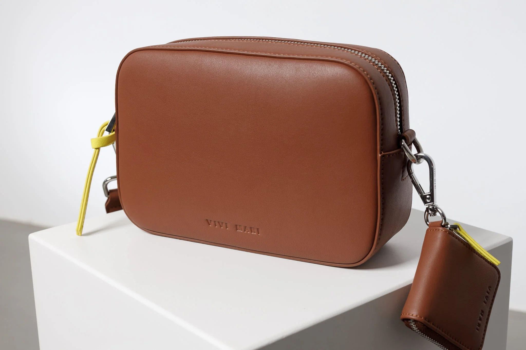 crossbody bag small + strap basic woven - tan - Image 17