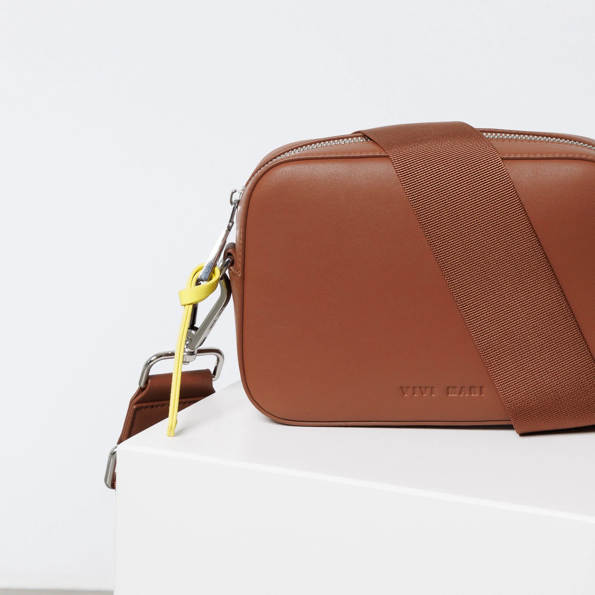 crossbody bag small + strap basic woven - tan - Image 7
