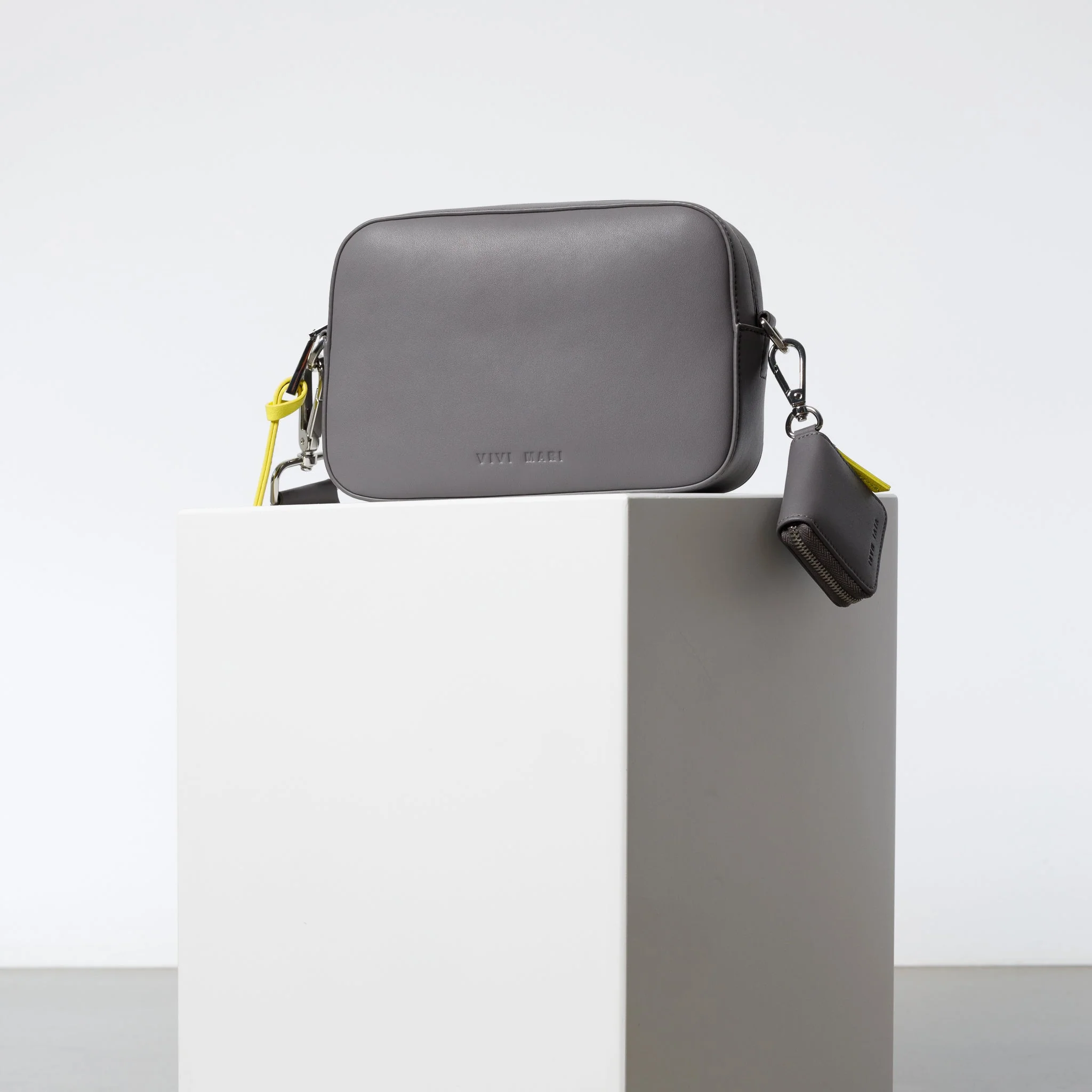 crossbody bag small + strap basic woven - taupe - Image 7