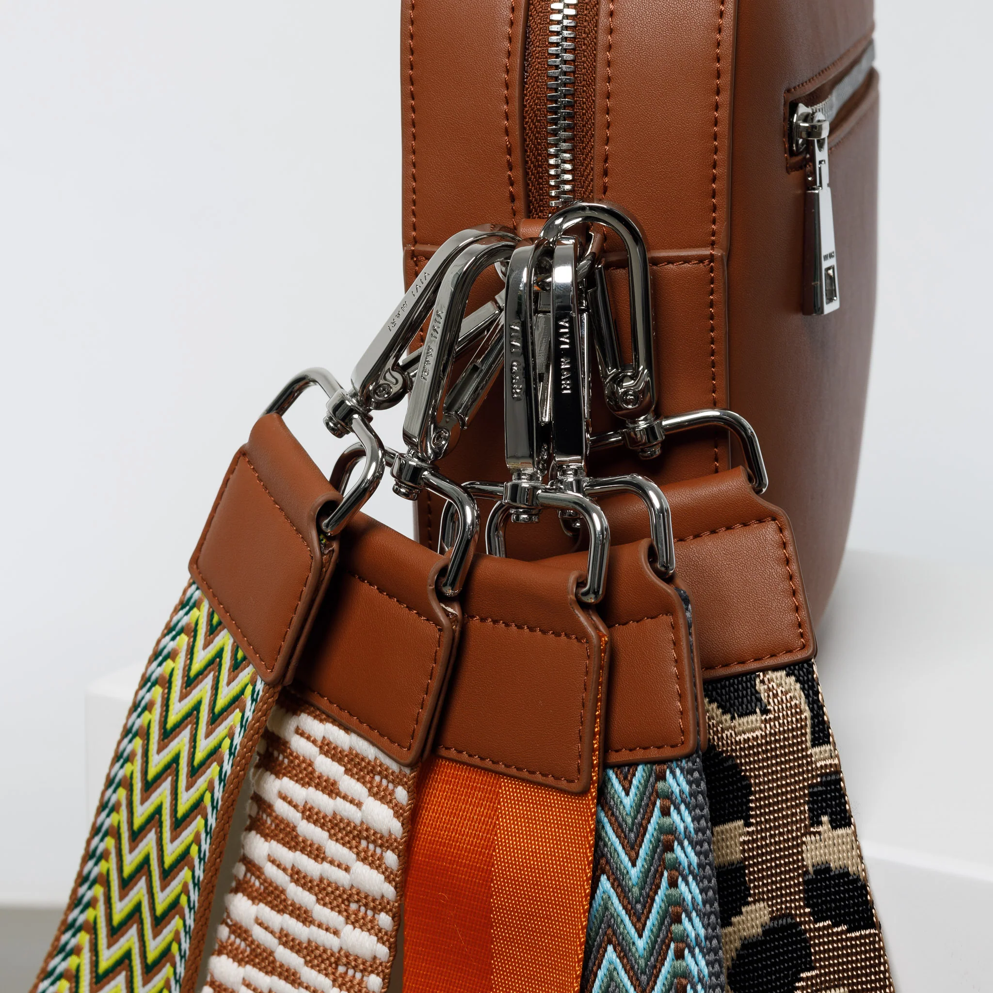 crossbody bag + strap basic woven - tan - Image 6