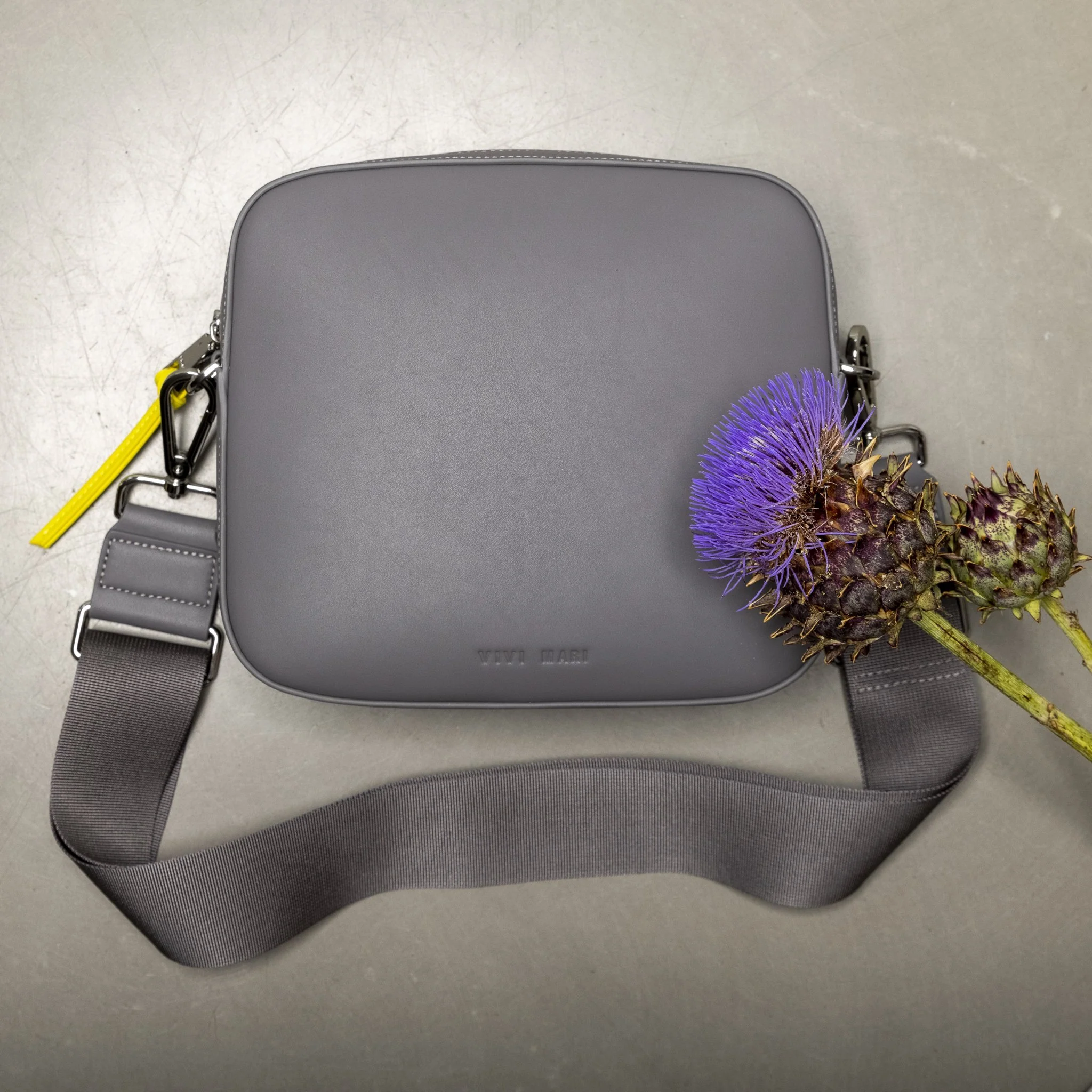 crossbody bag + strap basic woven - taupe - Image 23