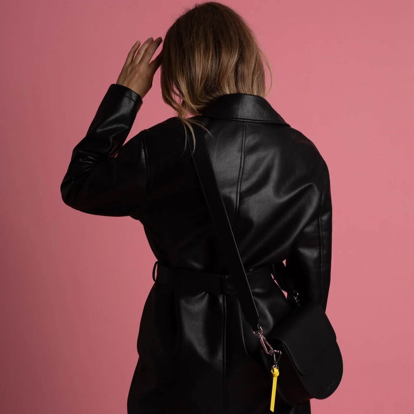halfmoon bag + strap basic belt - black - Image 13
