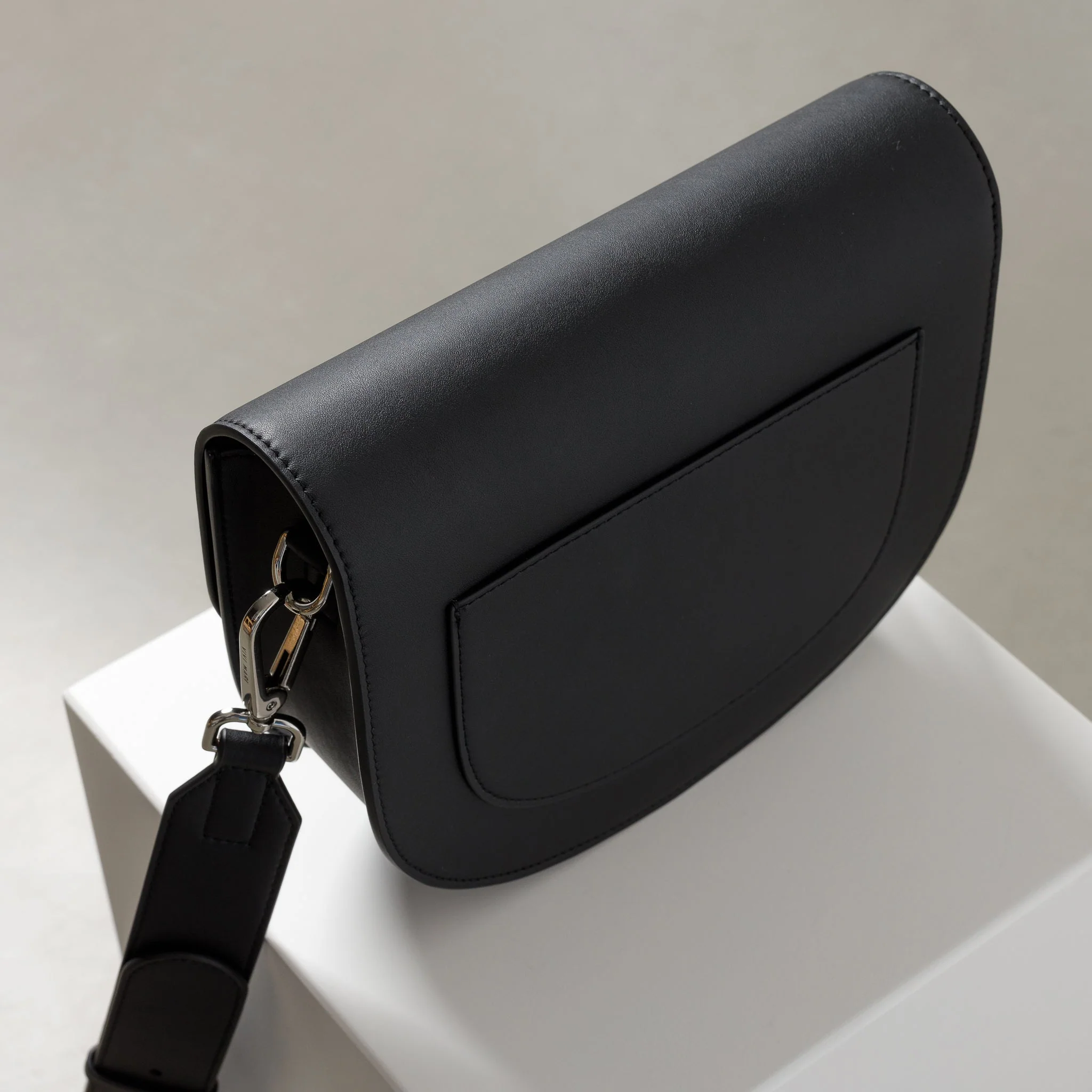 halfmoon bag + strap basic belt - black - Image 20
