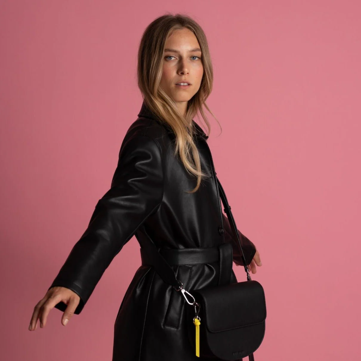 halfmoon bag + strap basic belt - black - Image 21