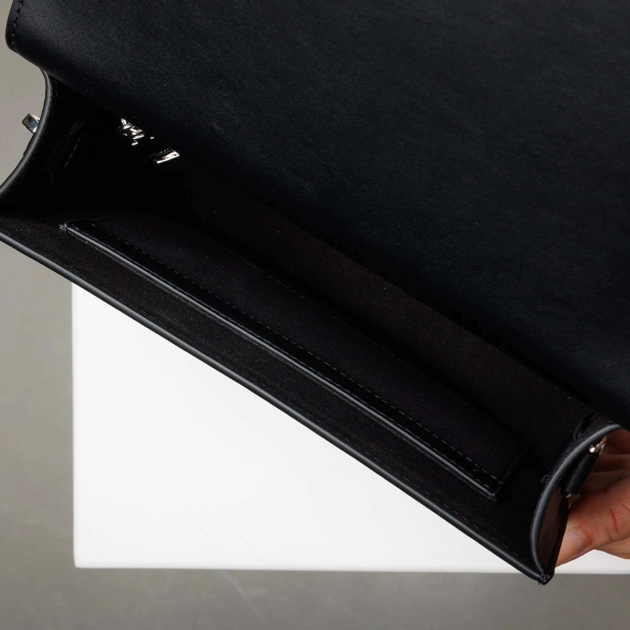halfmoon bag + strap basic belt - black - Image 23