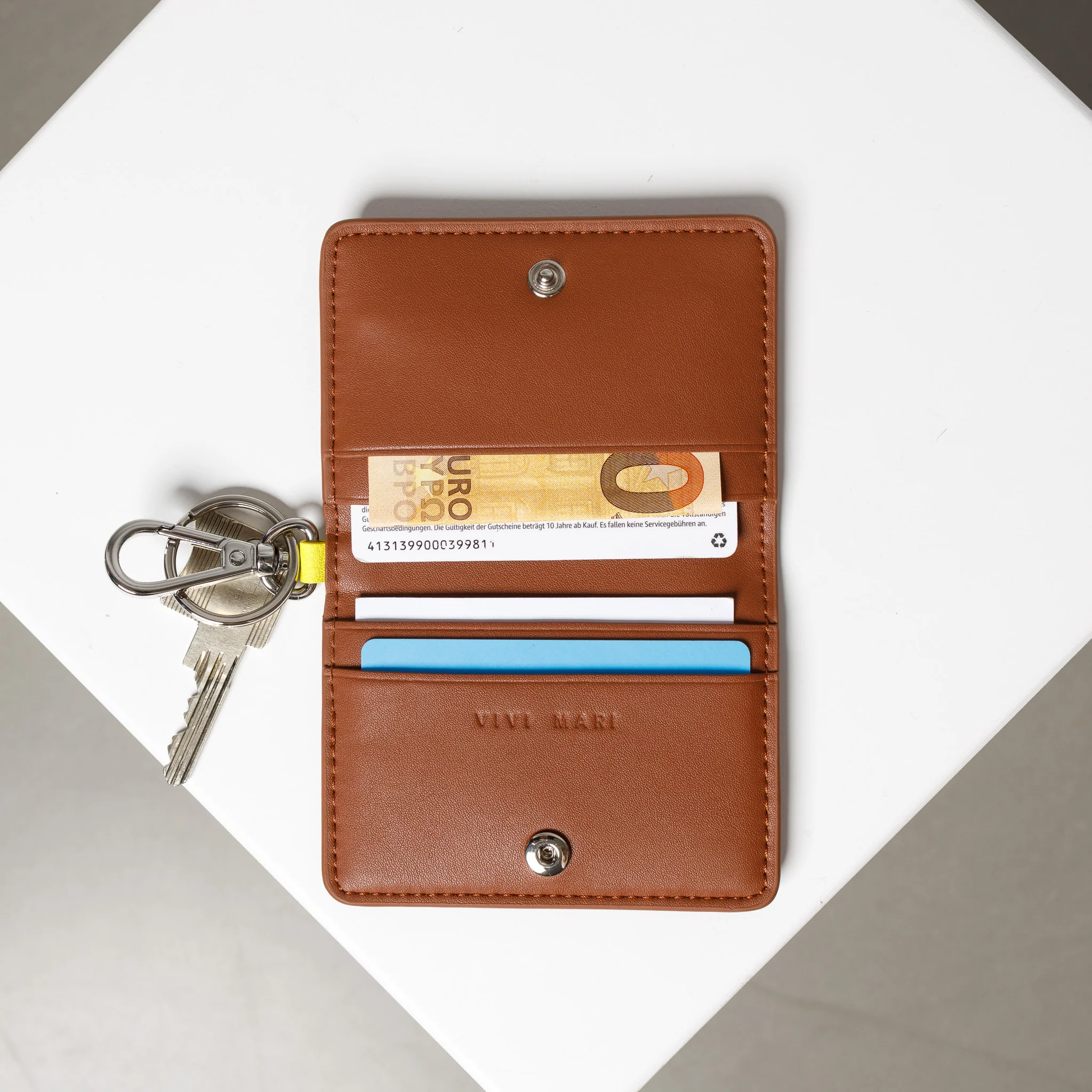 Keyring Wallet - tan - Image 7