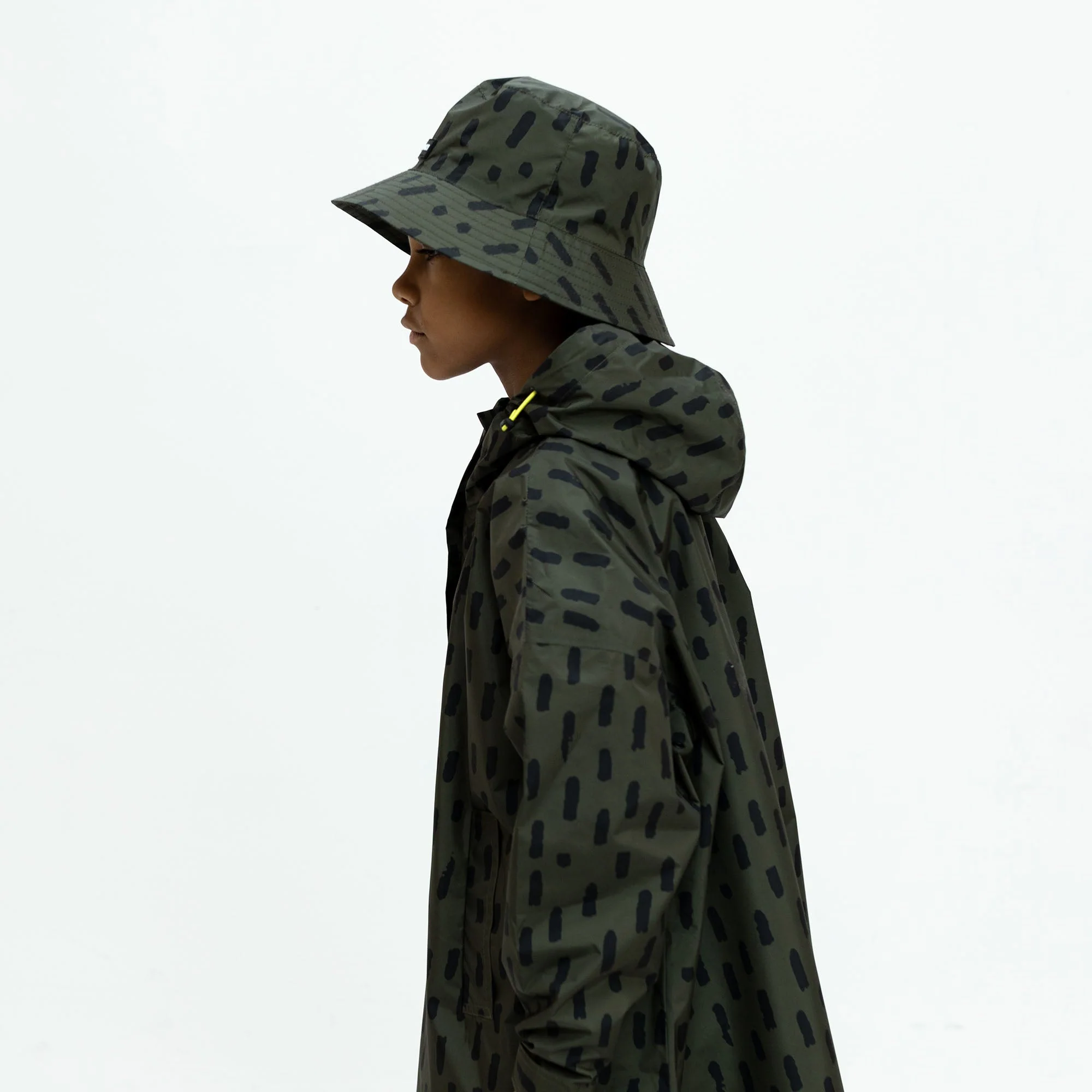 Kids Bucket Hat drops olive/black - Image 5
