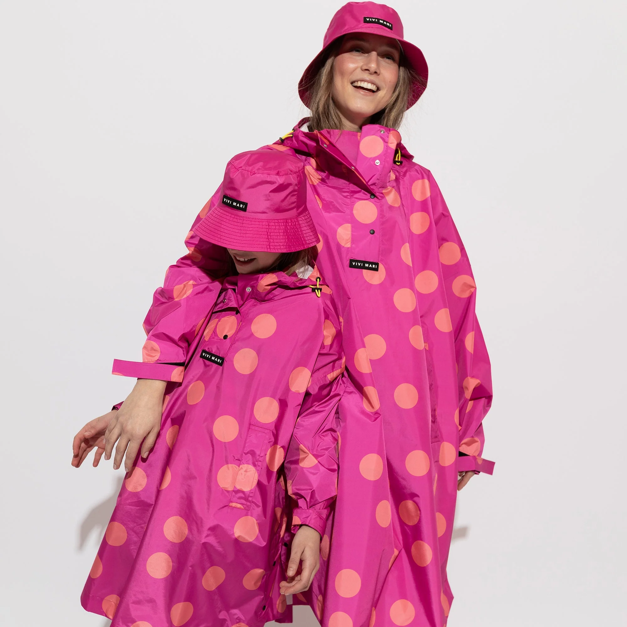 Kids Raincoat dots magenta/peach - Image 3