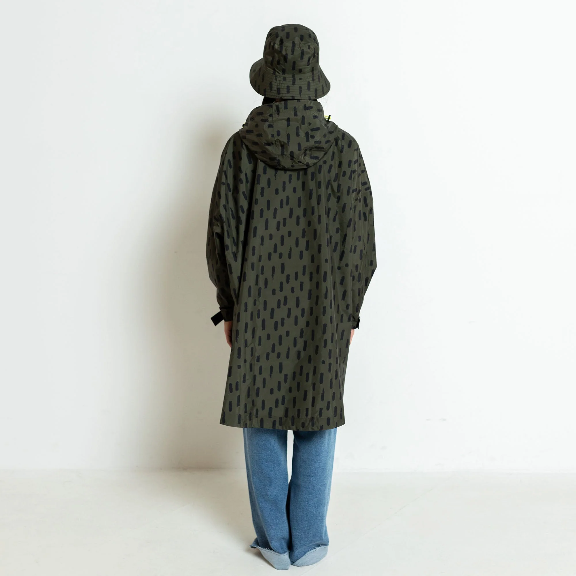 Kids Raincoat drops olive/black - Image 19